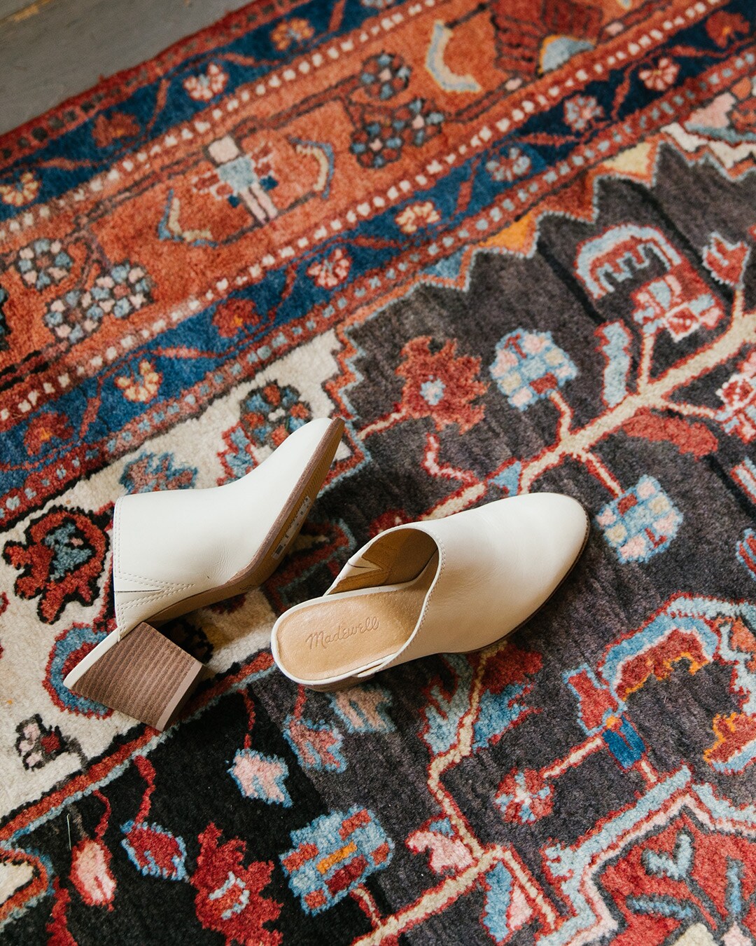 THE SEASONAL ENTHUSIAST