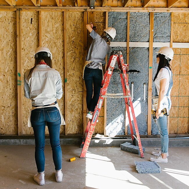 Team Madewell Builds Homes With Recycled Jeans