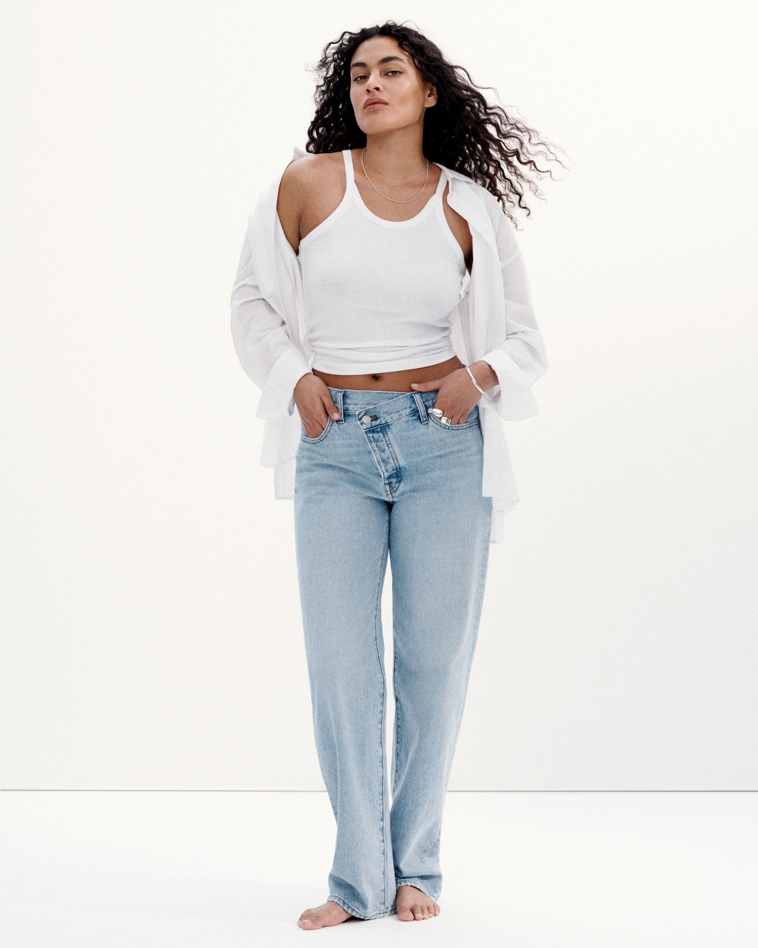 Mom Jeans for Thick Thighs [Shopping Guide] | Lauryncakes