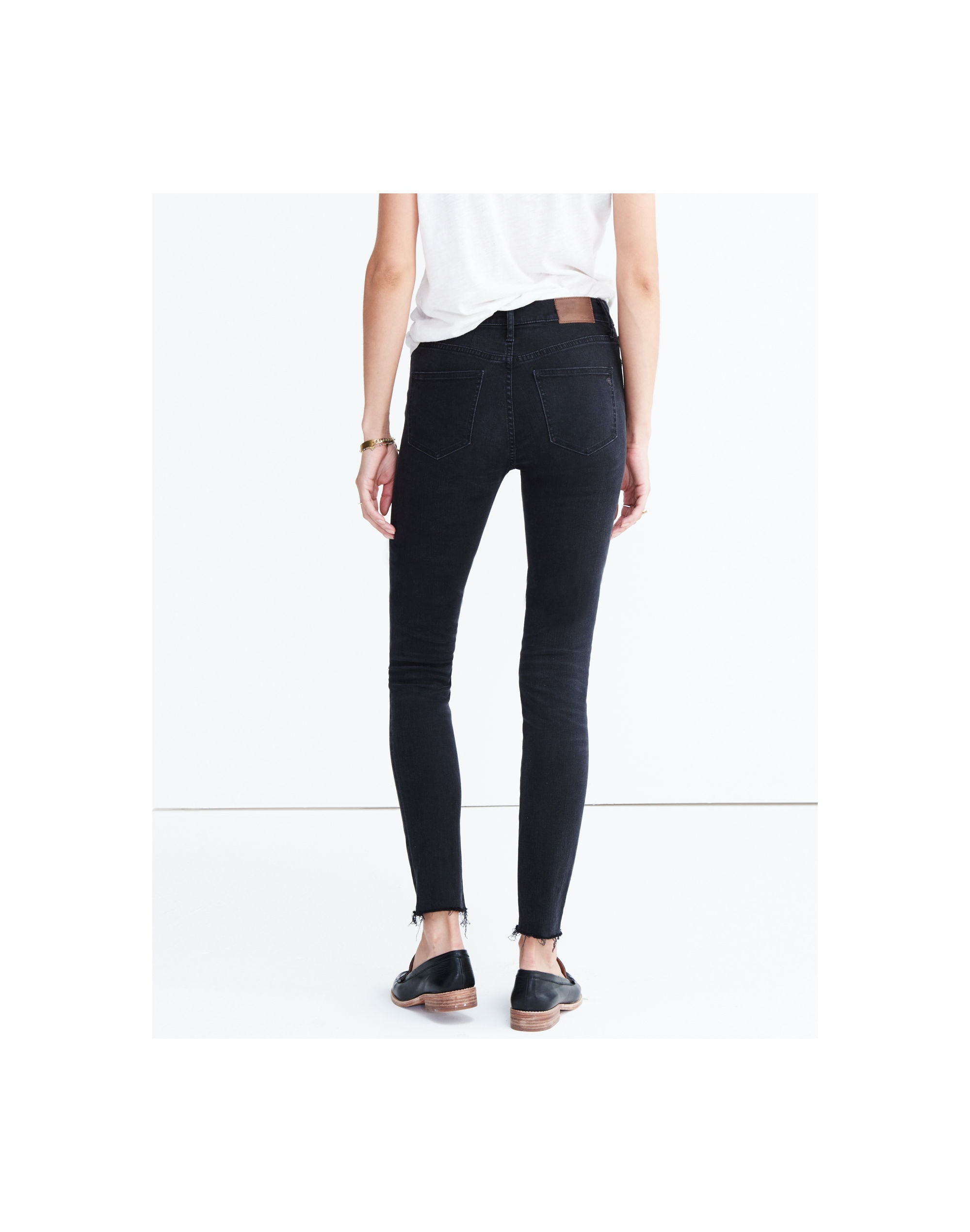 9" High-Rise Skinny Jeans in Black Sea