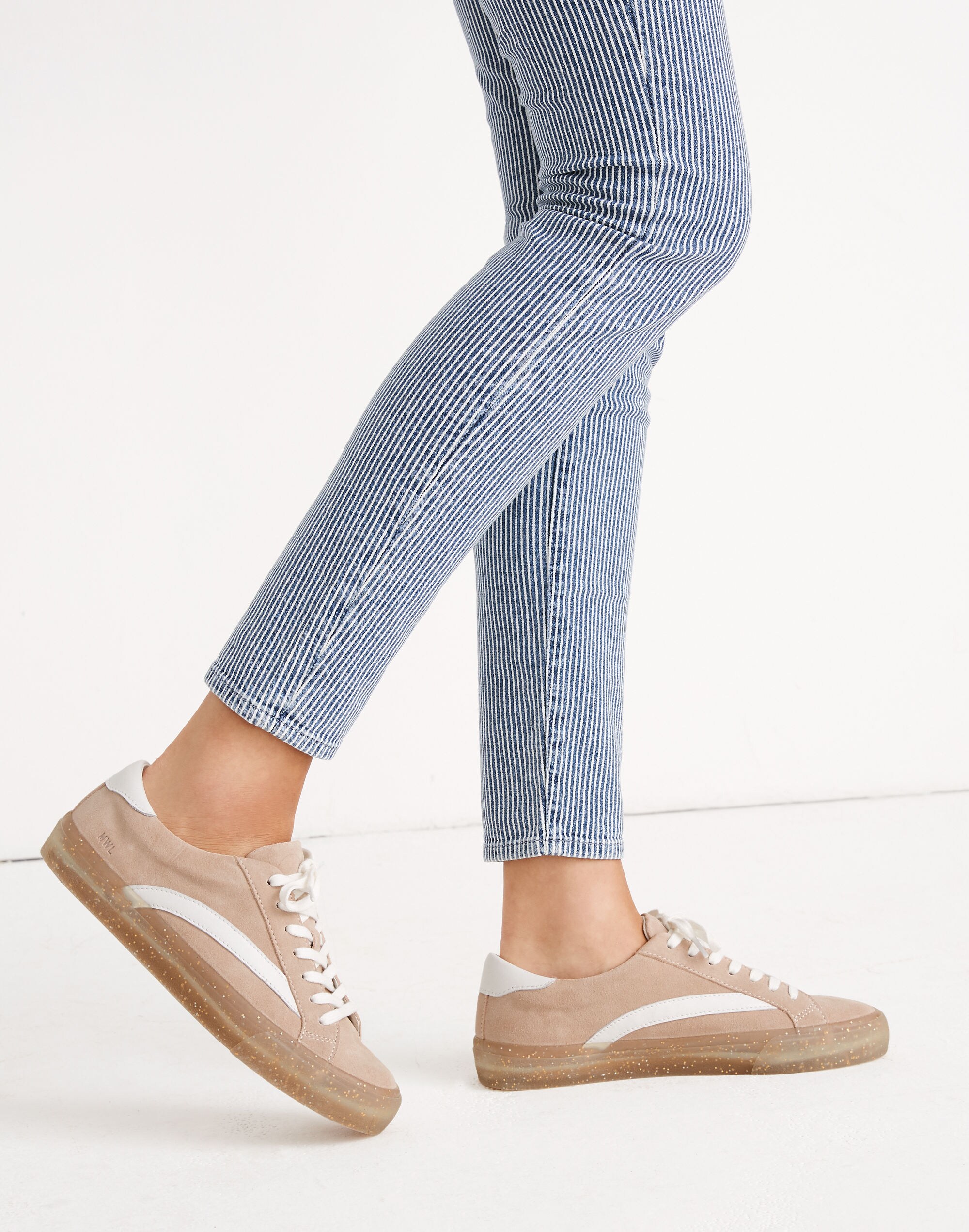Sidewalk Low-Top Sneakers in Suede and Glitter