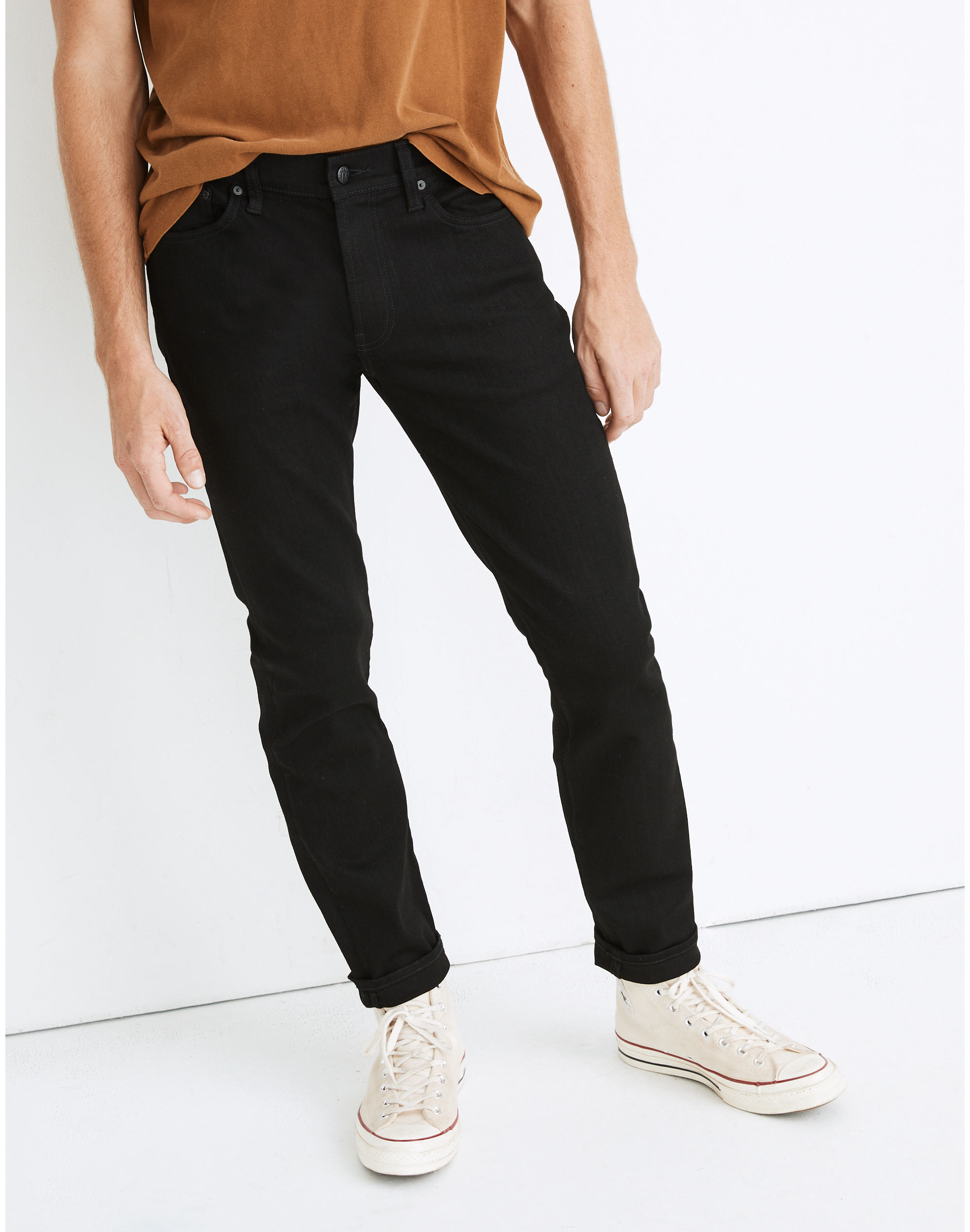 Athletic Slim Jeans in Black Wash