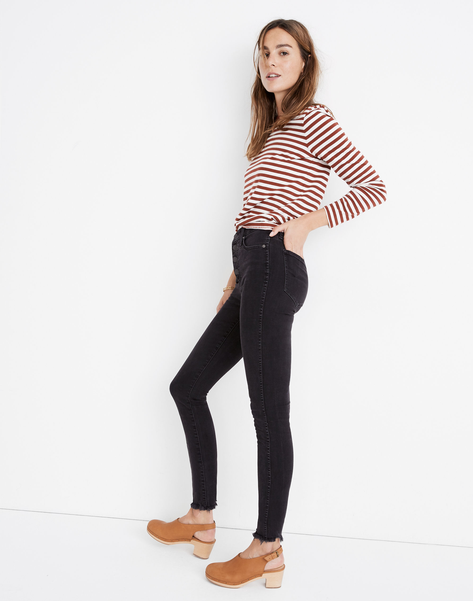 10" High-Rise Skinny Jeans in Berkeley Black: Button-Through Edition