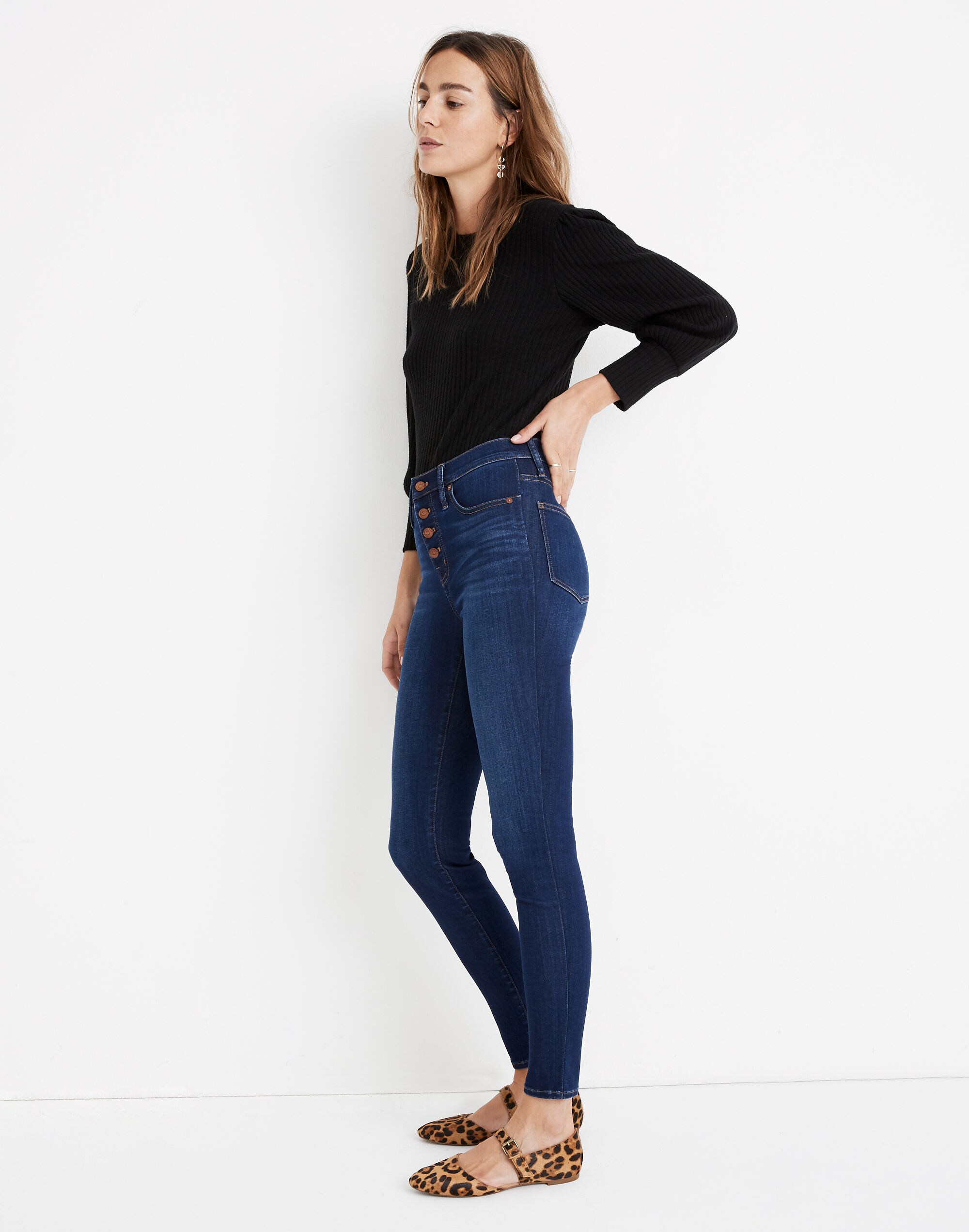 9" Mid-Rise Skinny Jeans in Julie Wash: Button-Front TENCEL&trade; Denim Edition