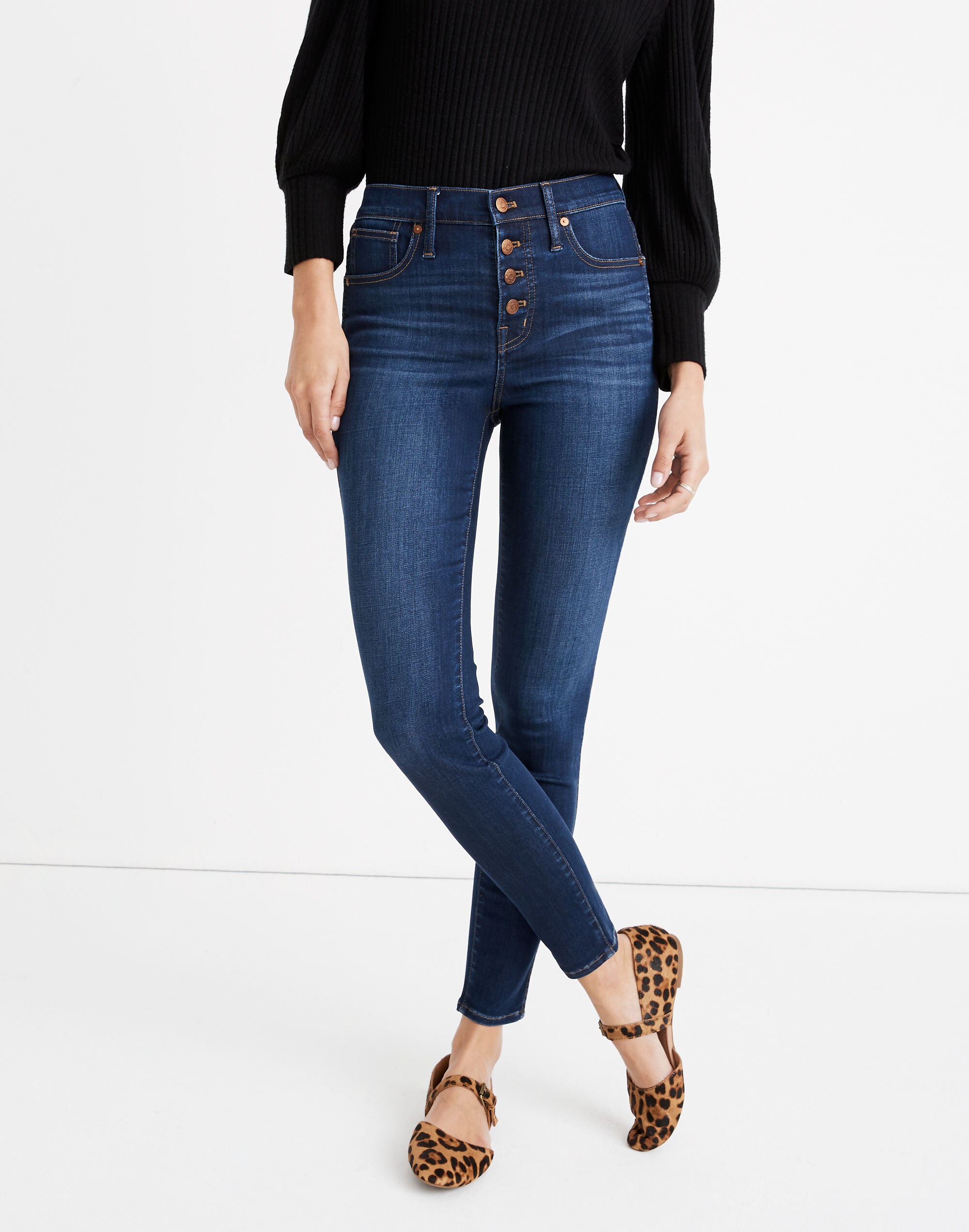 9" Mid-Rise Skinny Jeans in Julie Wash: Button-Front TENCEL&trade; Denim Edition