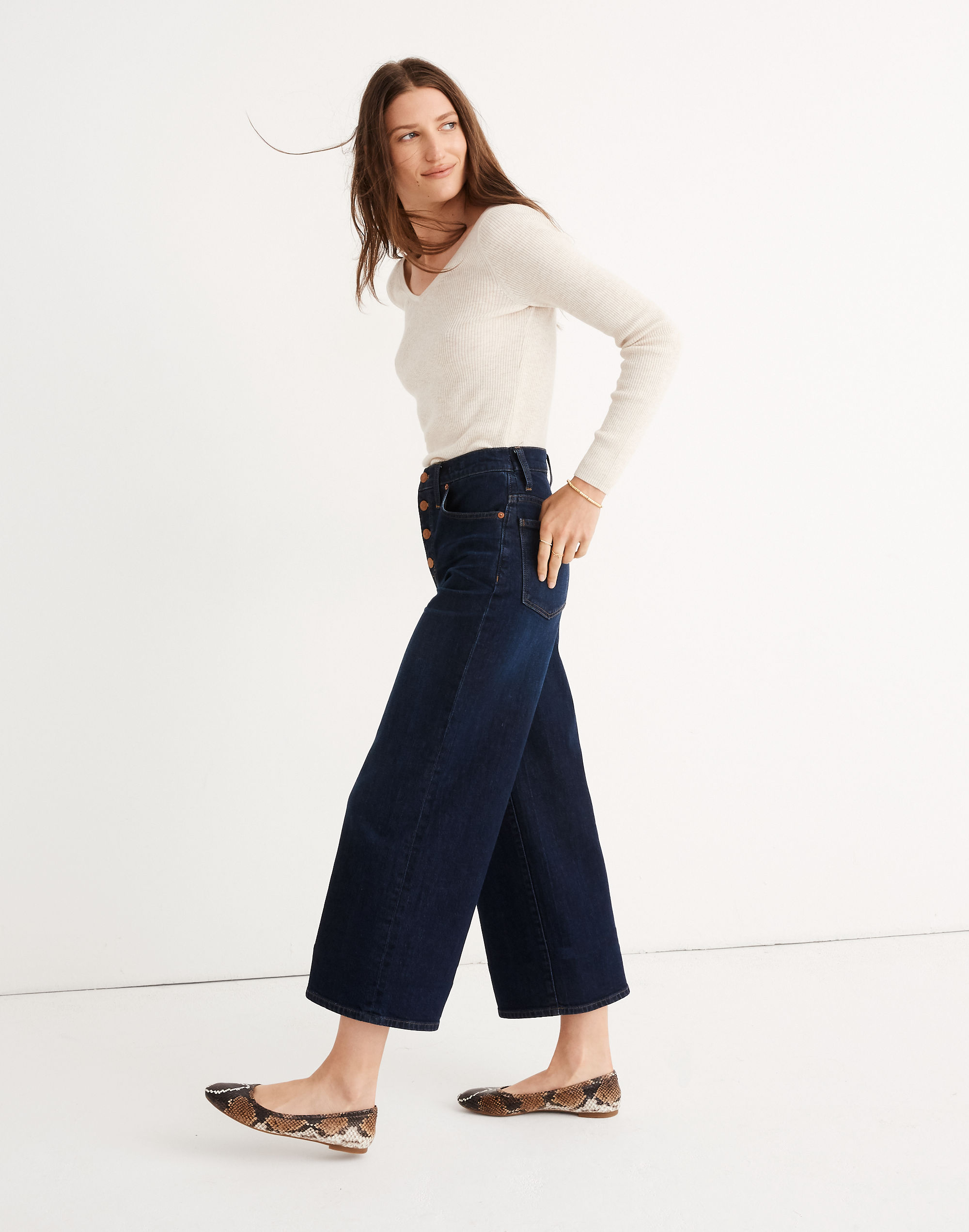 Wide-Leg Crop Jeans in Hayes Wash: Button-Front Edition