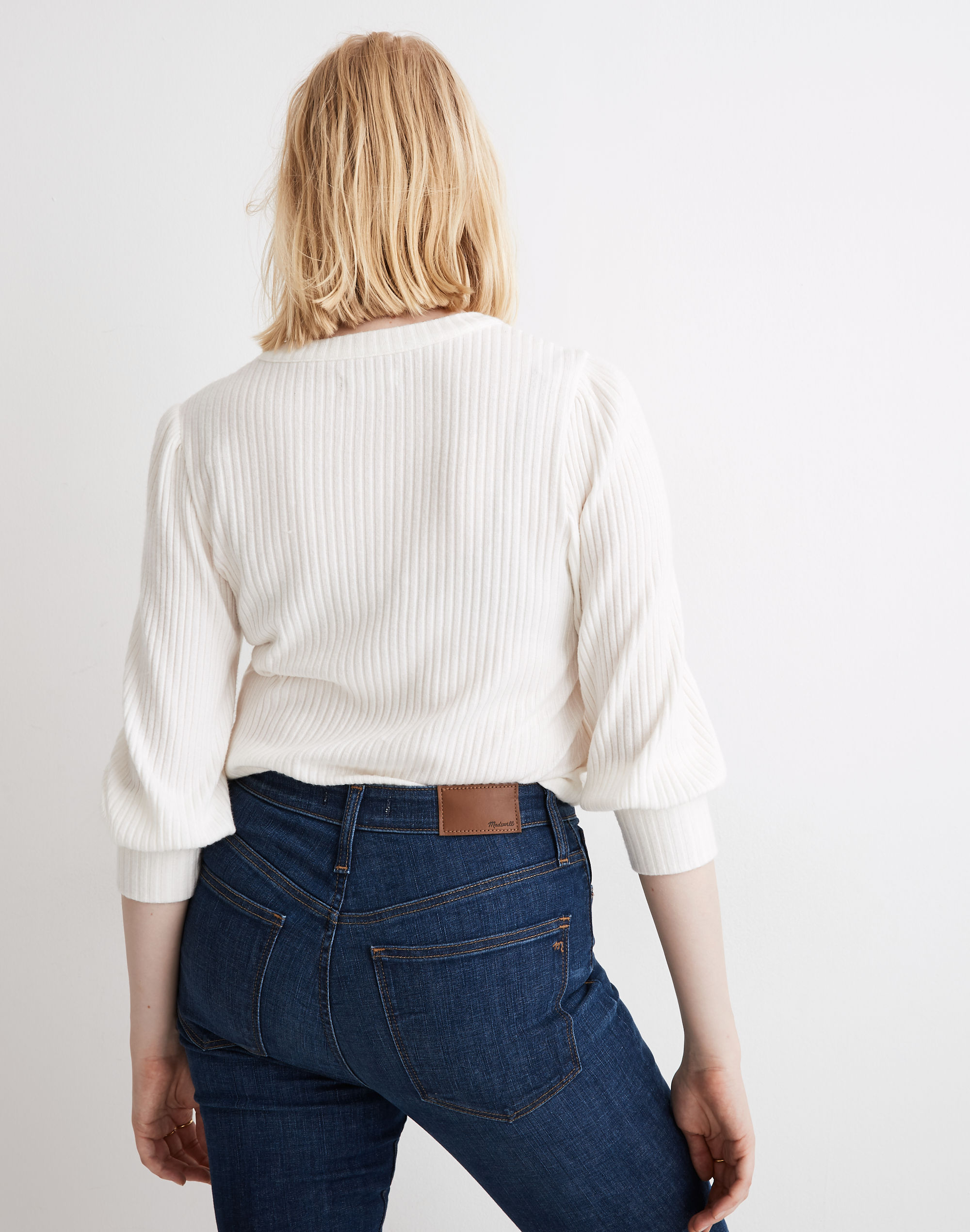 Curvy High-Rise Skinny Jeans in Moreaux Wash