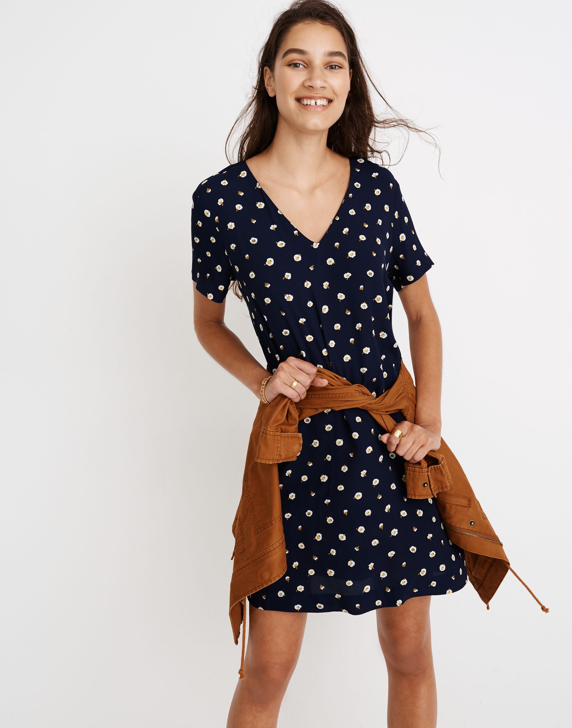 Button-Back Easy Dress in Daisy Dots