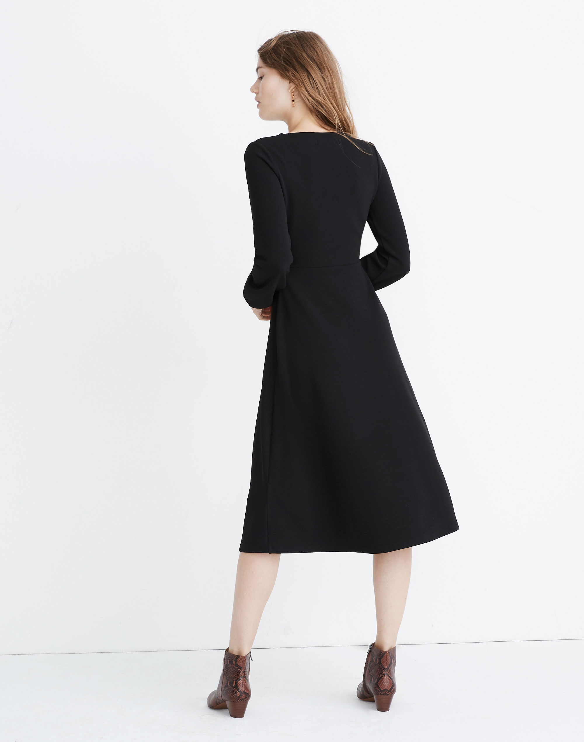 Texture &amp; Thread Crepe Midi Dress