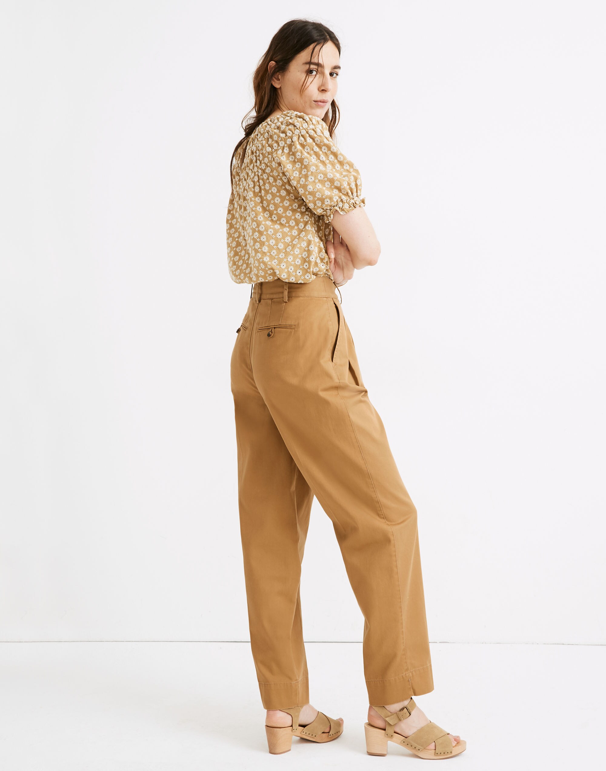 Pleated Taper Wide-Leg Pants