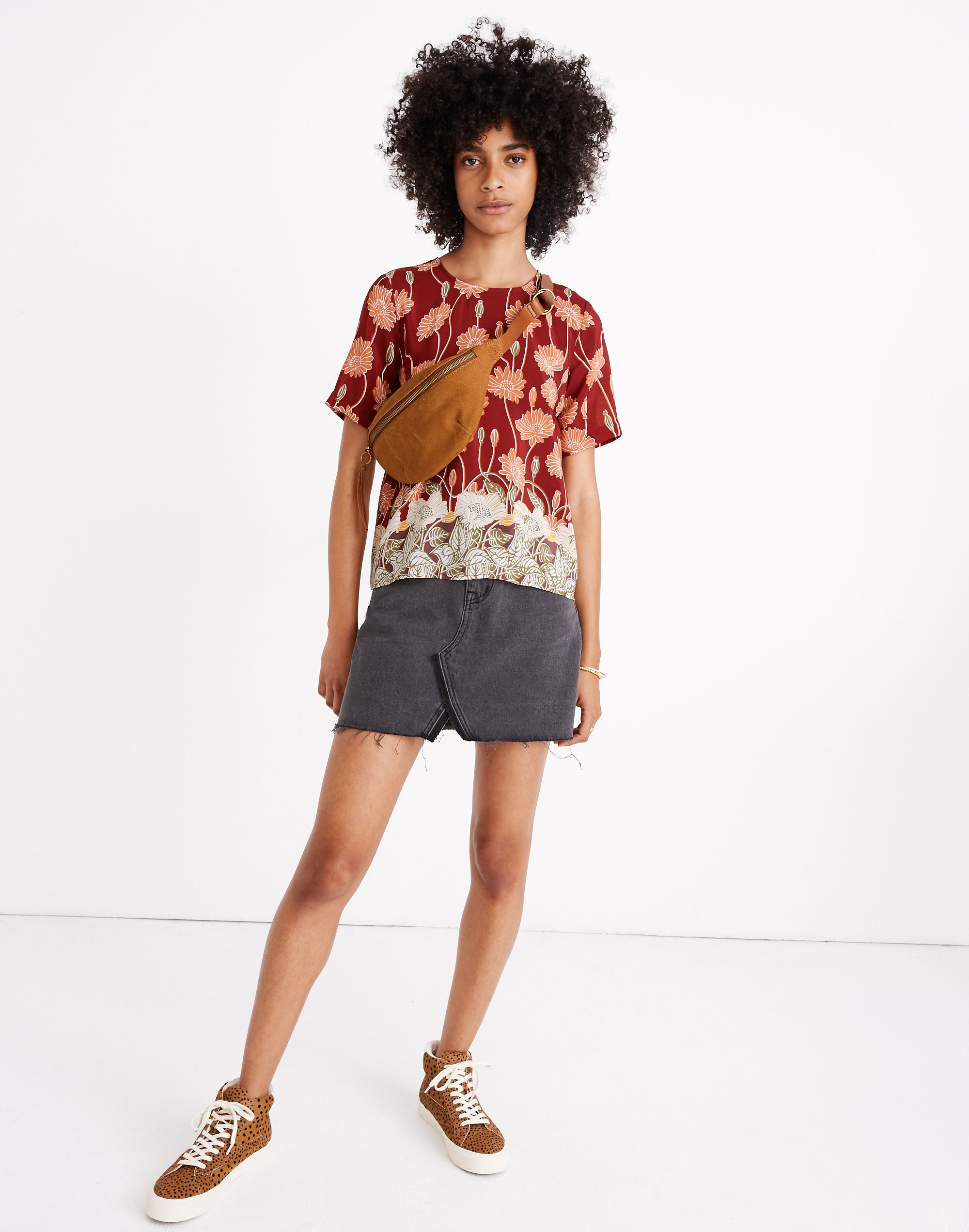 Silk Button-Back Pocket Top in Tall Sunflowers