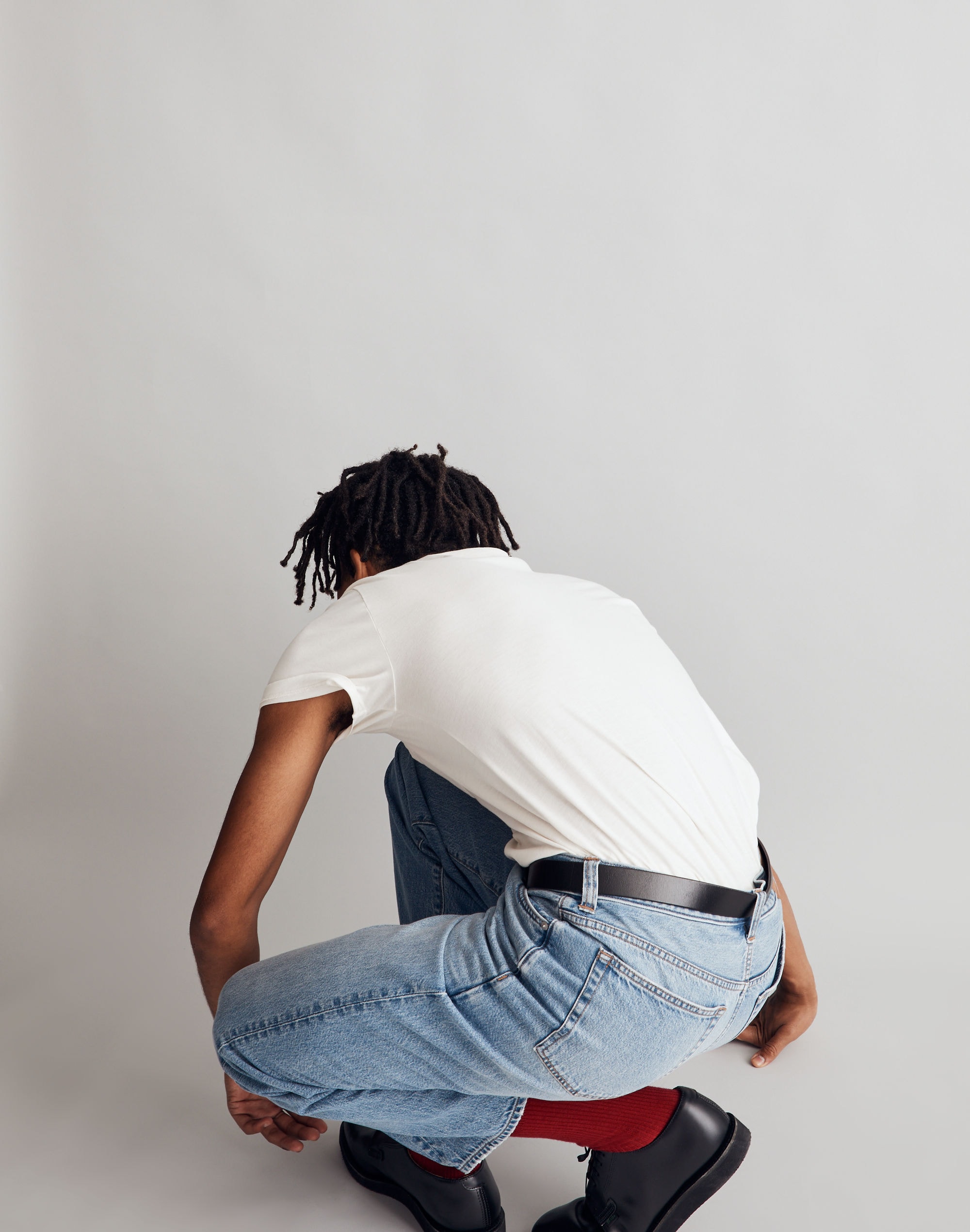 Garment-Dyed Allday Crewneck Pocket Tee in lighthouse image 3