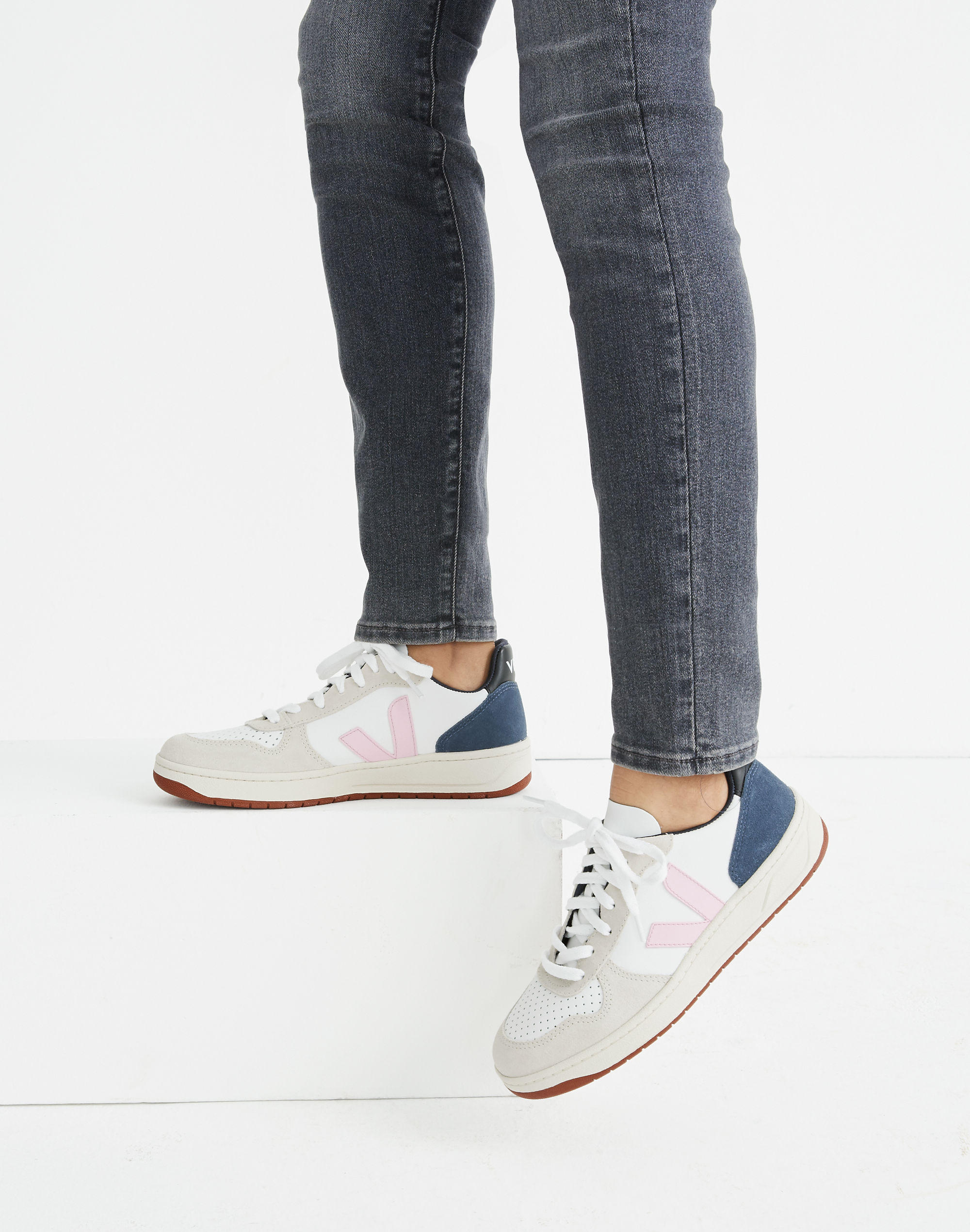 Madewell x Veja&trade; Leather V-10 Lace-Up Sneakers in White with Pink and Navy Accents