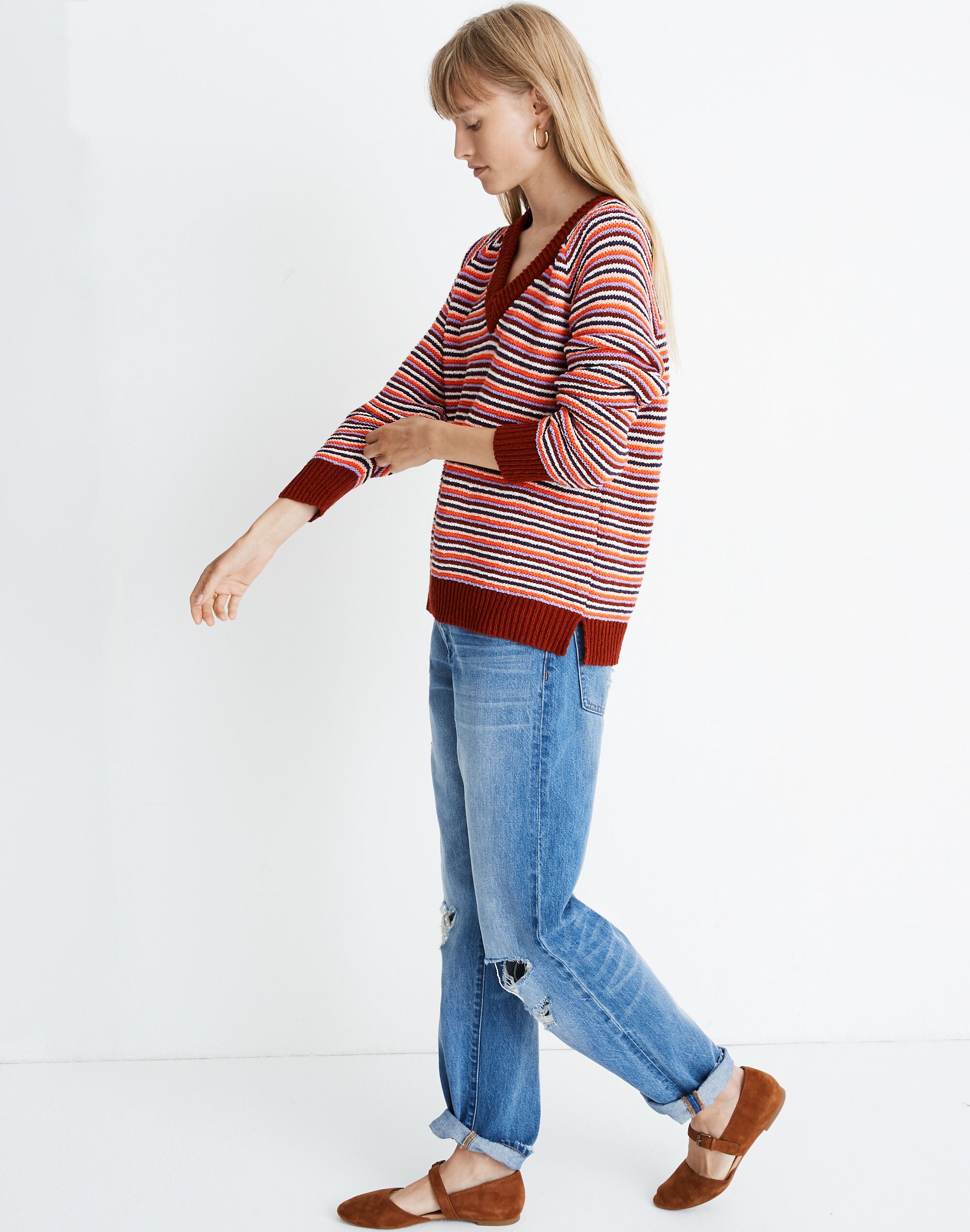 Arden V-Neck Crop Pullover Sweater in Stripe