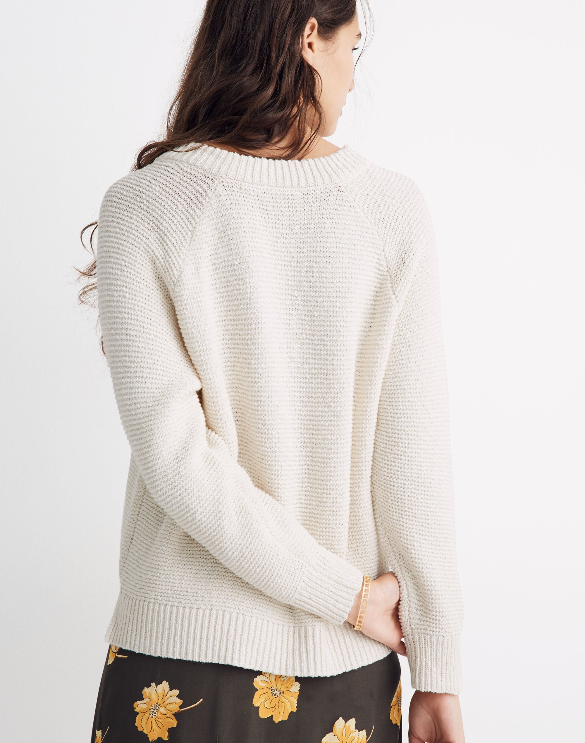Arden V-Neck Crop Pullover Sweater