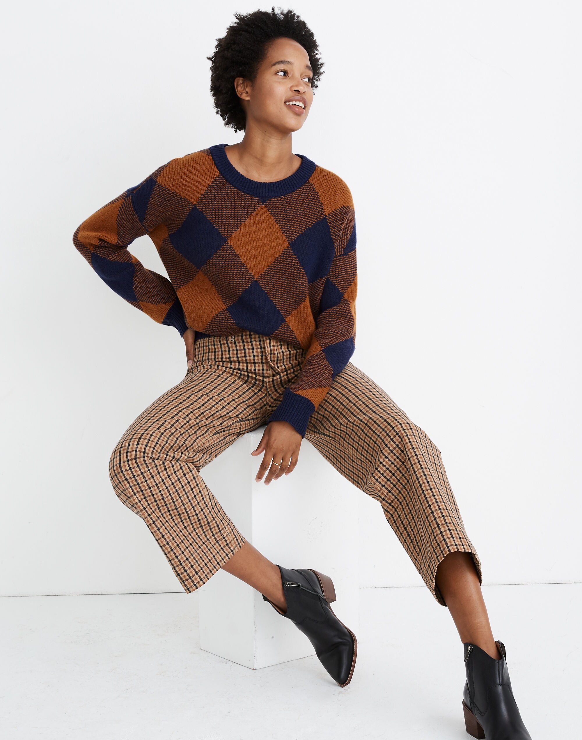 Mullen Pullover Sweater in Plaid