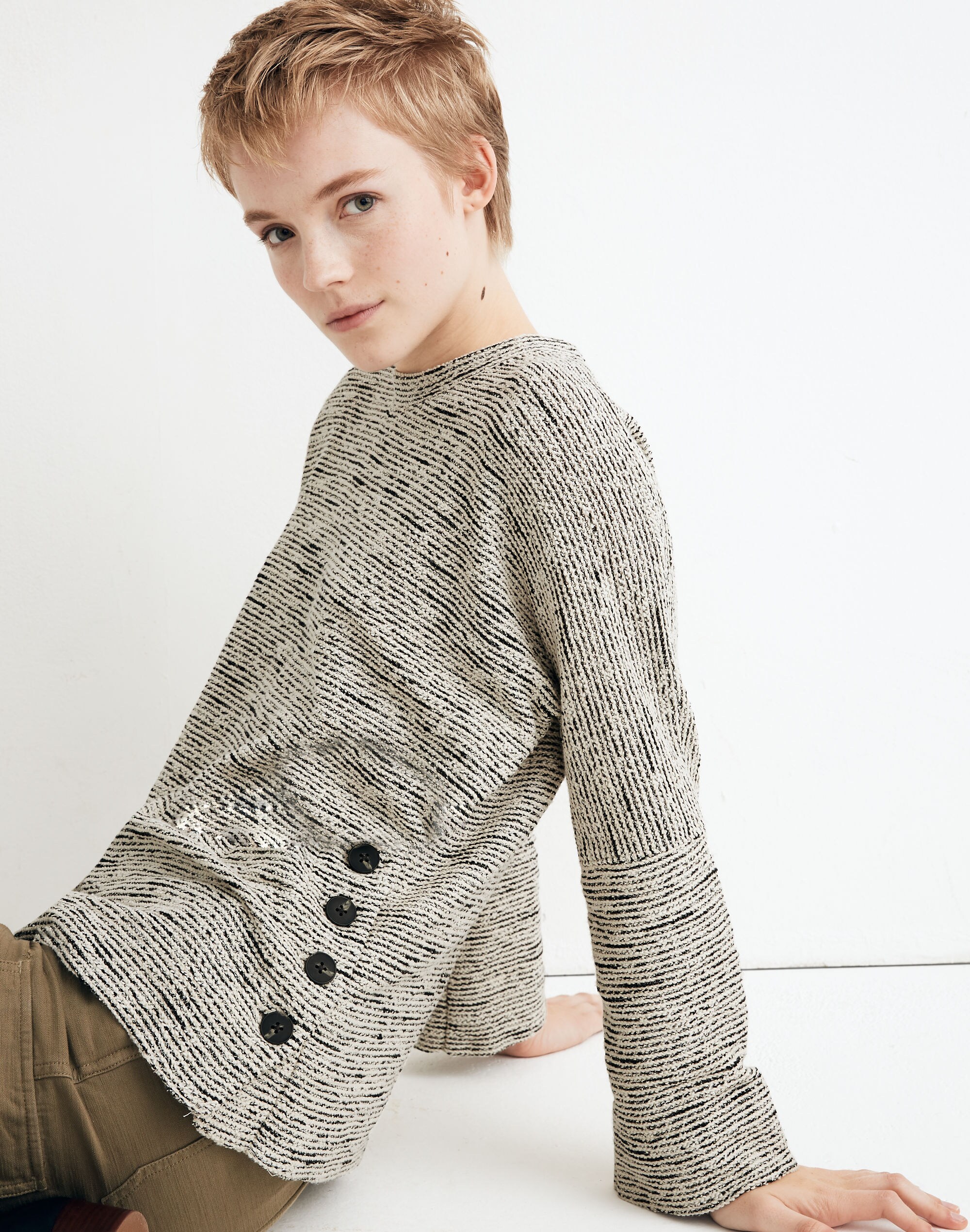 Texture &amp; Thread Side-Button Top