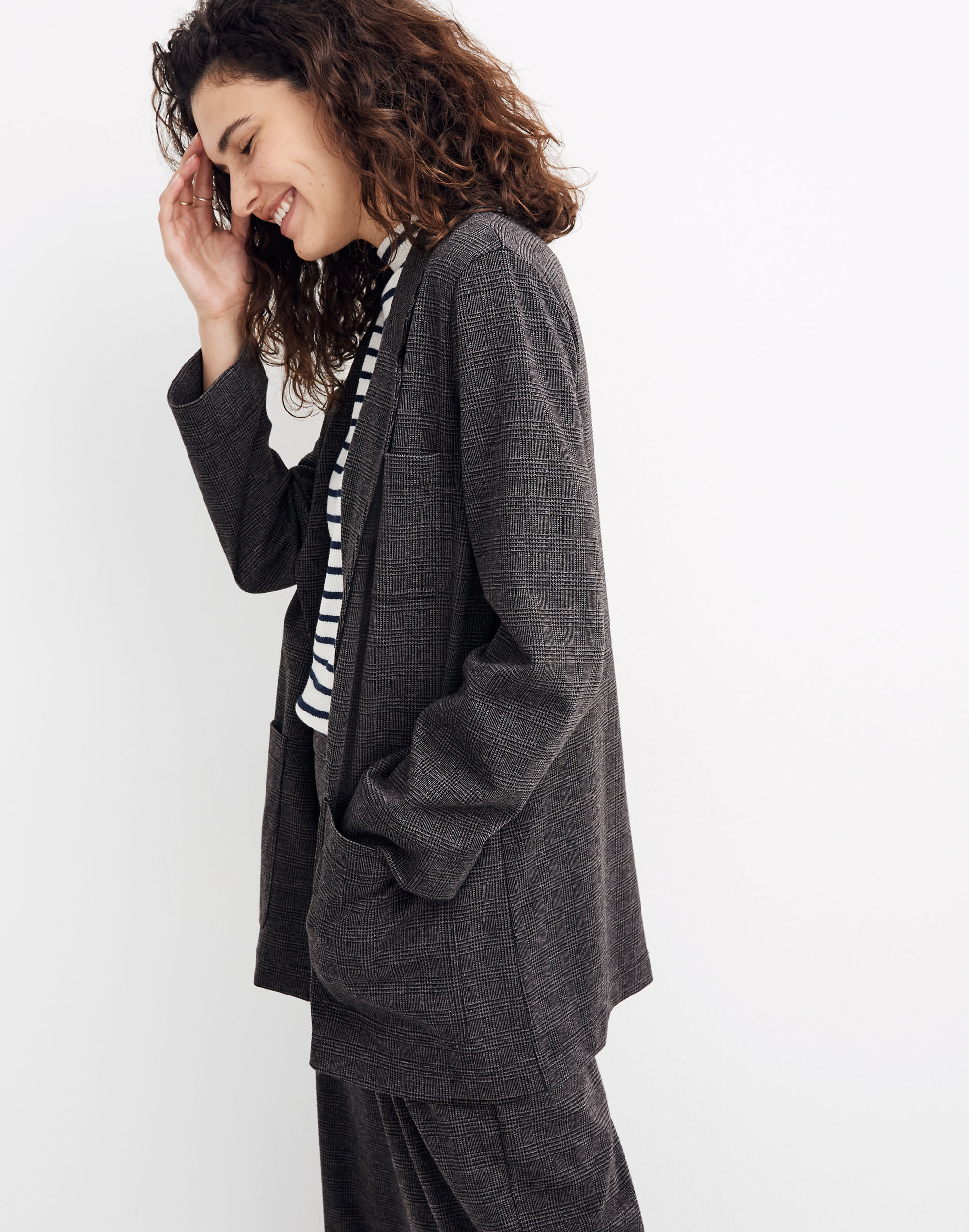 Oversized Knit Blazer in Glen Plaid