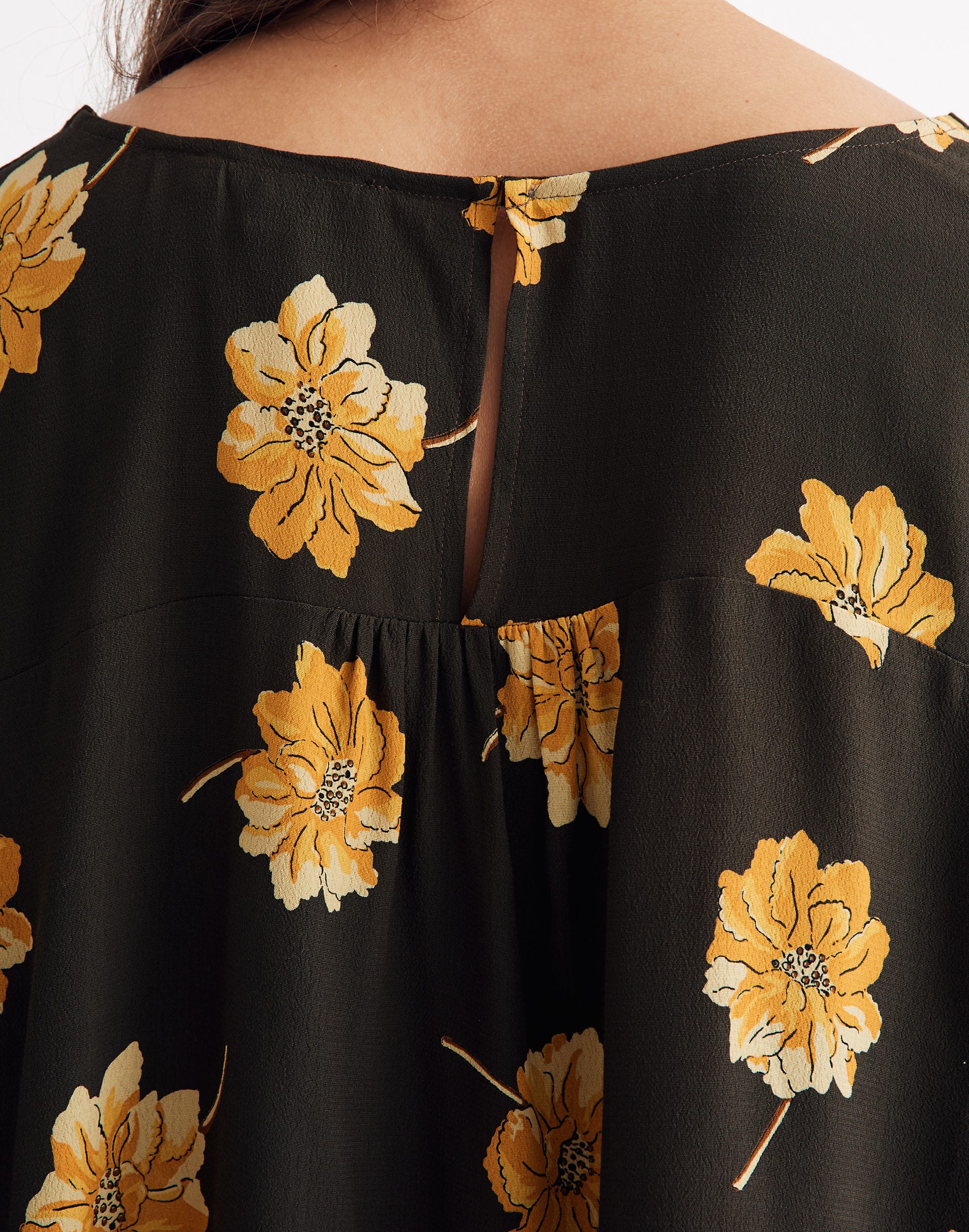 Rhyme Top in Fall Flowers