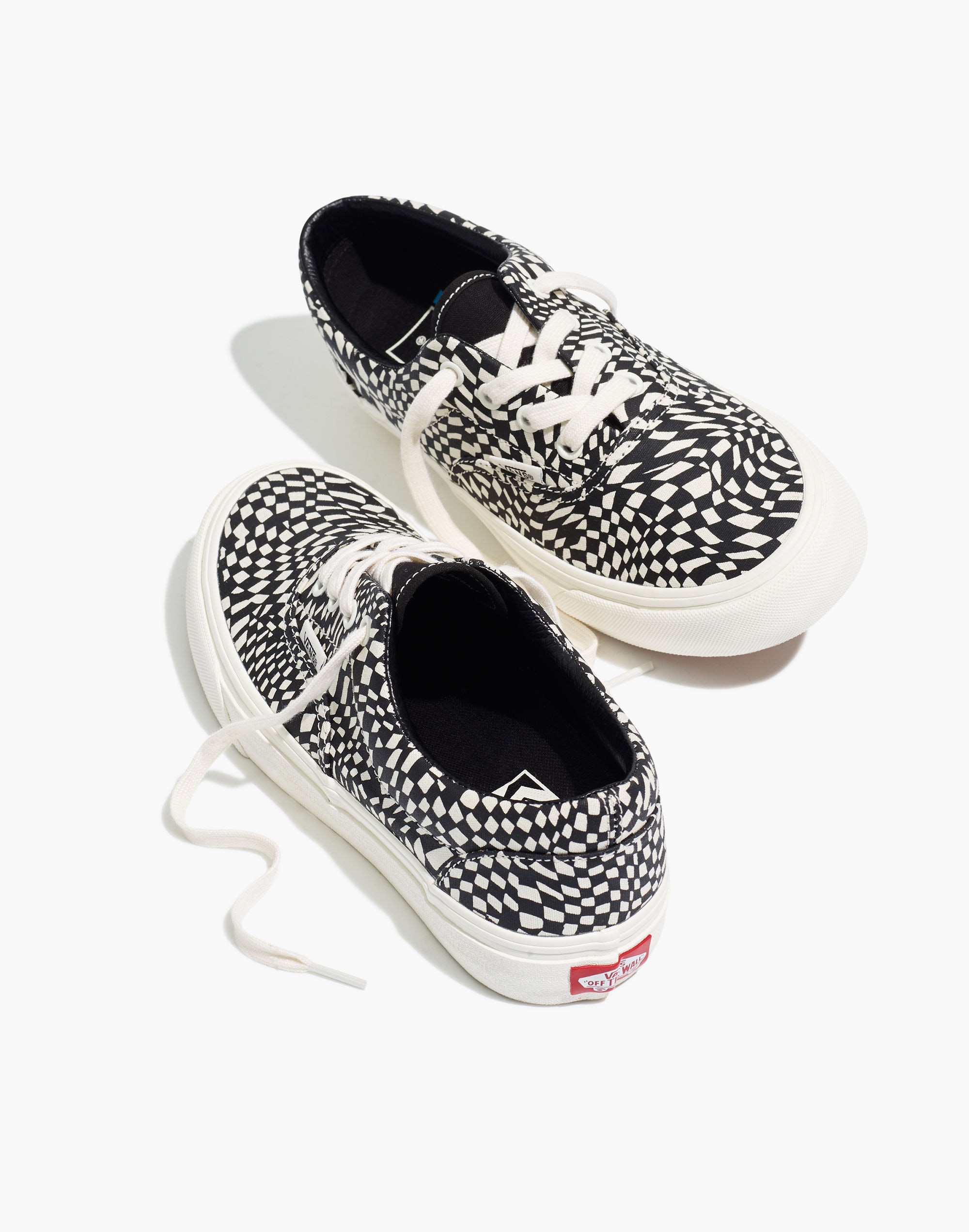 Vans&reg; Unisex Era SF Lace-Up Sneakers in Warped Checkerboard