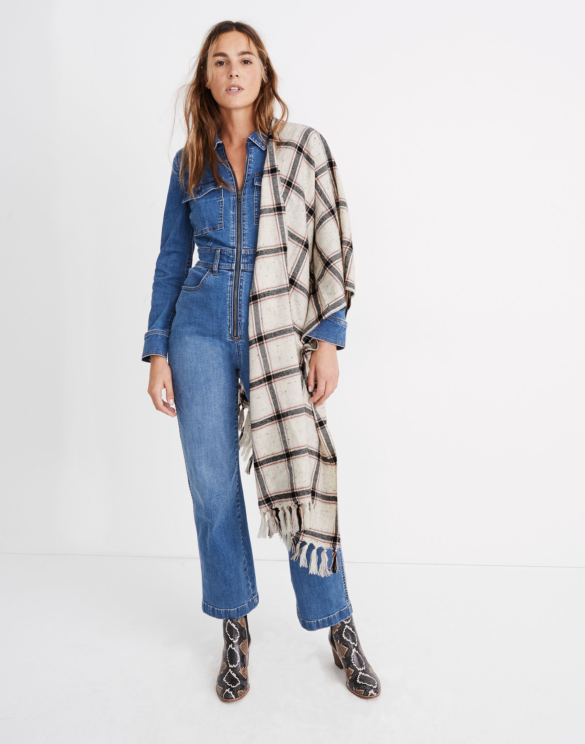 Knotted Fringe Scarf in Hanstone Plaid