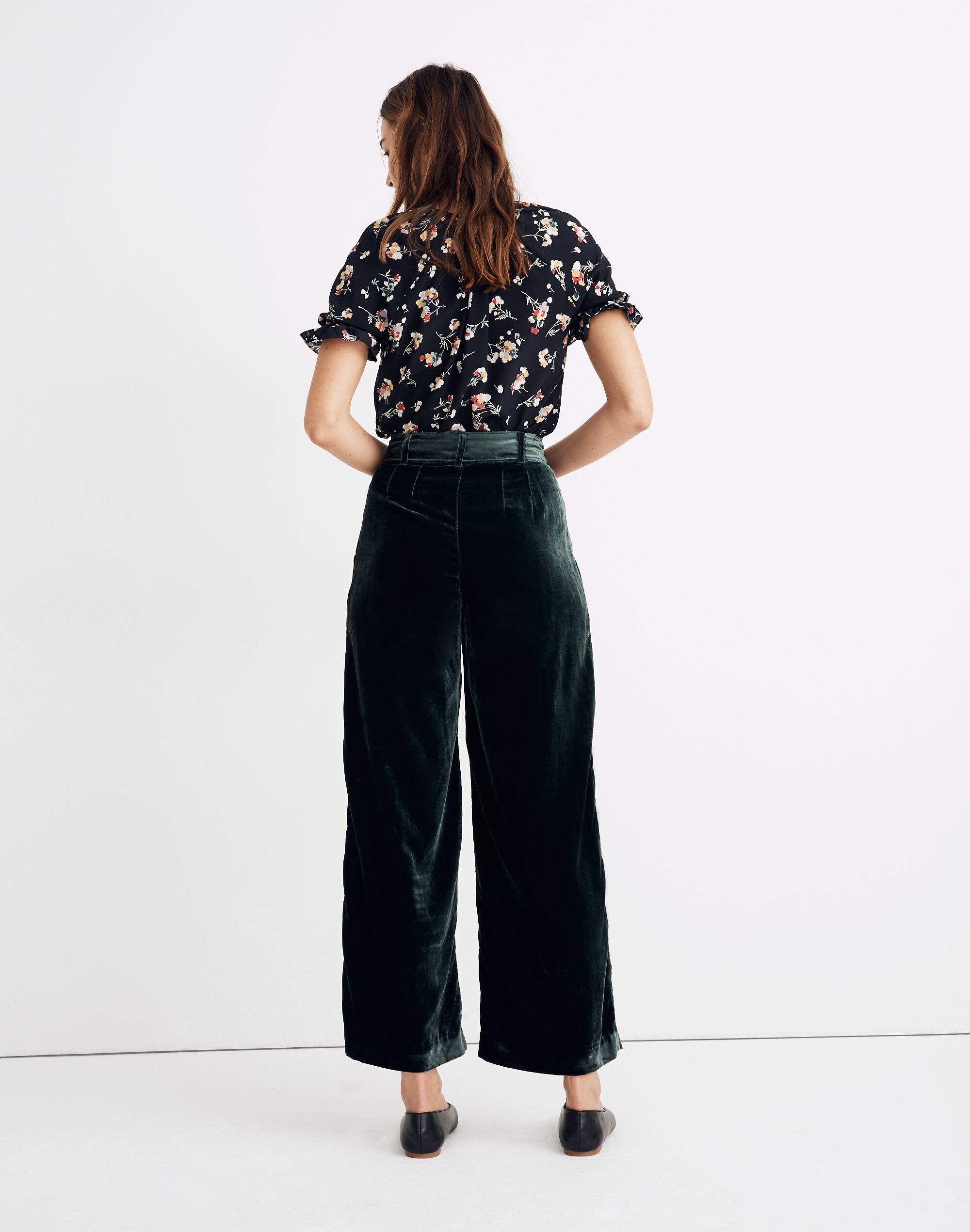 Pleated Wide-Leg Full-Length Pants in Velvet