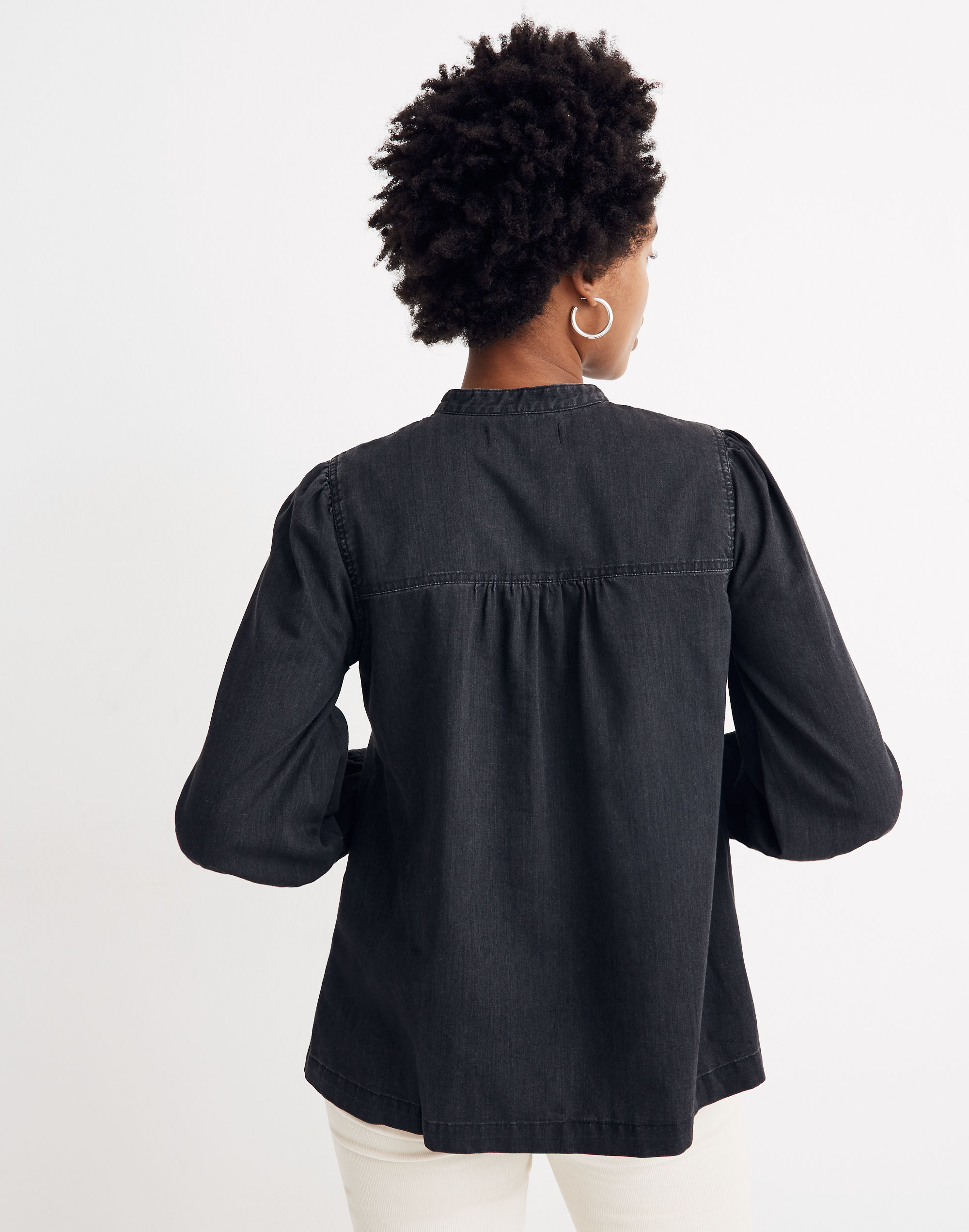Denim Collarless Popover Shirt in Shrader Wash