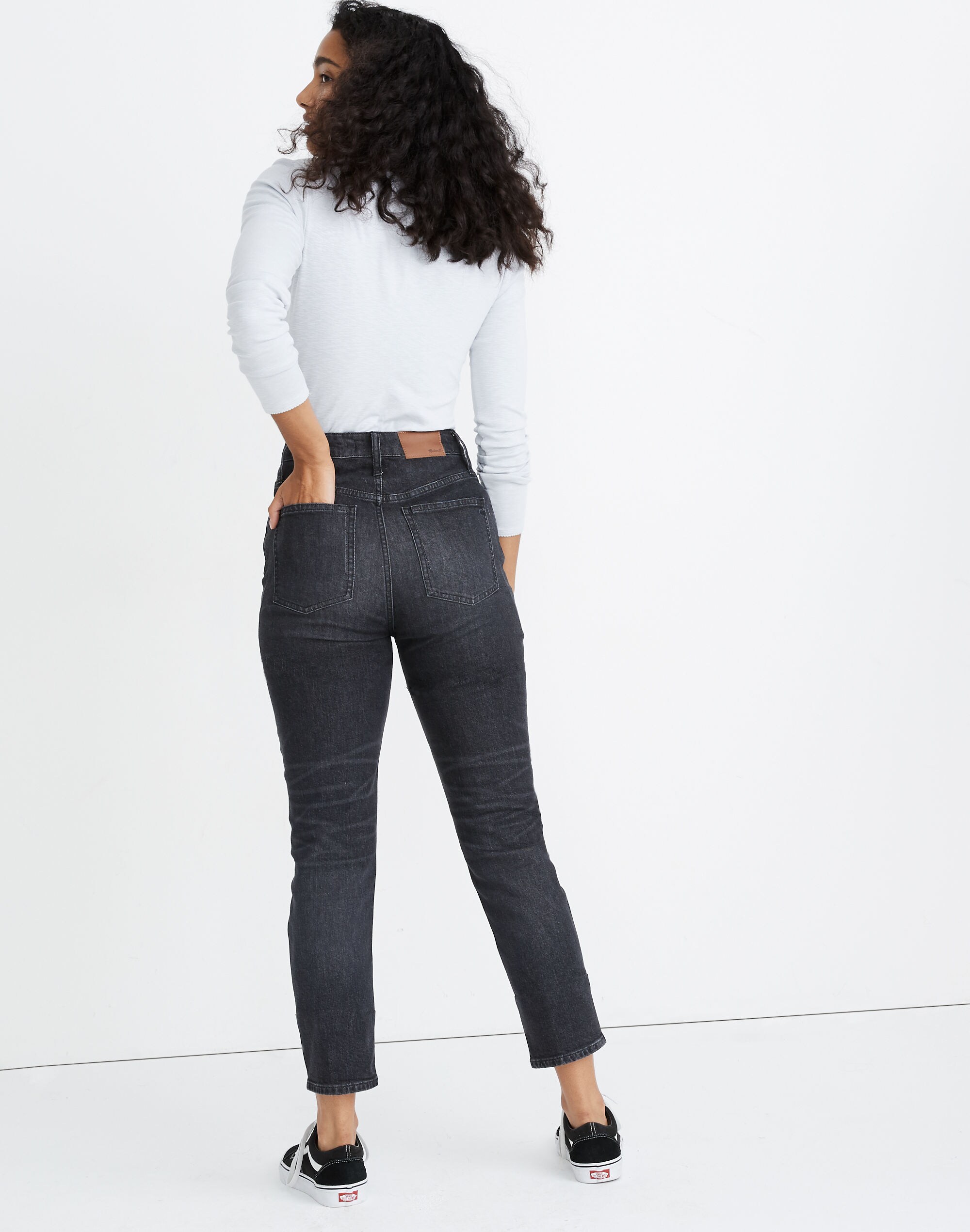 The Curvy Perfect Vintage Jean in Sumner Wash