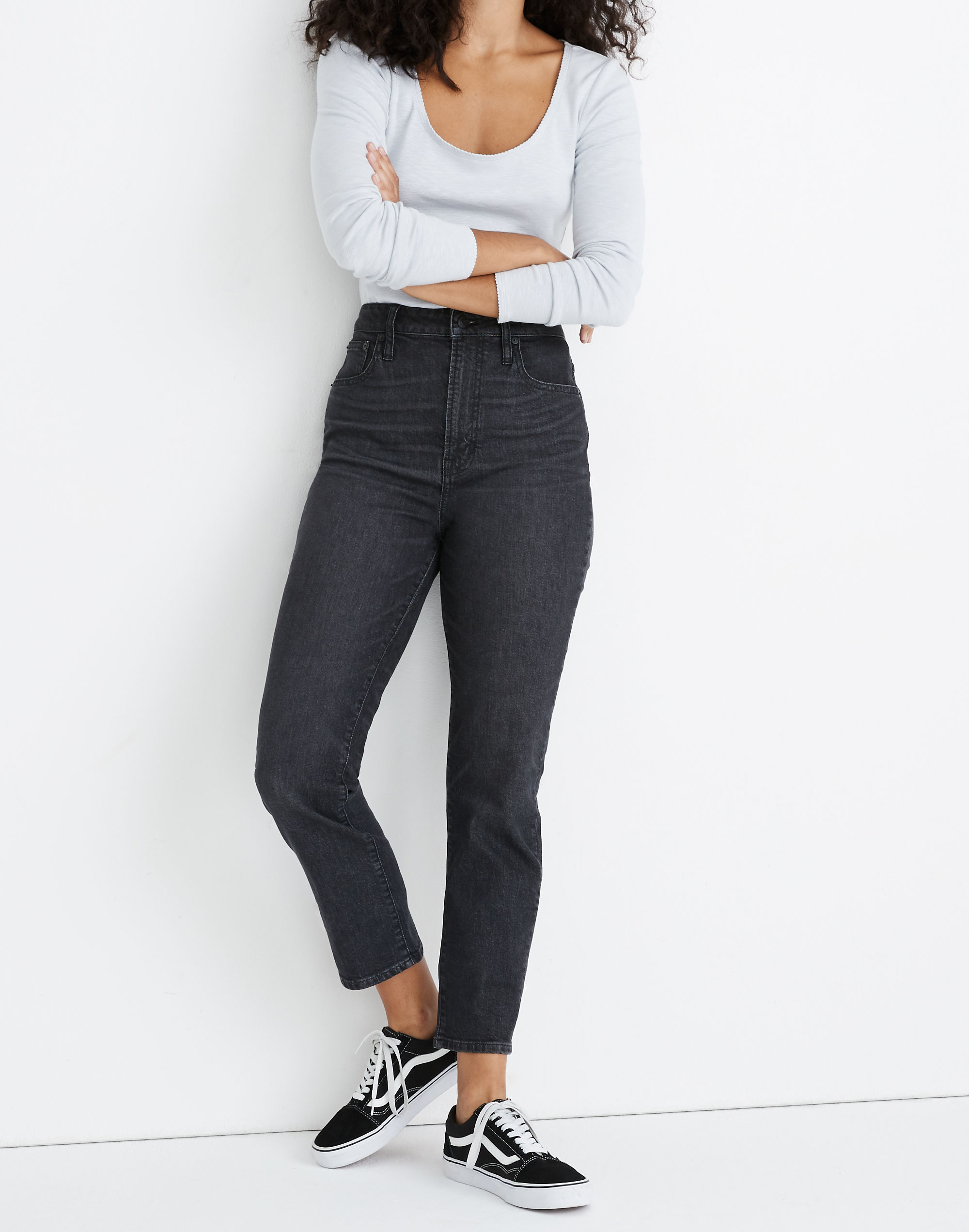 The Petite Curvy Perfect Vintage Jean in Sumner Wash