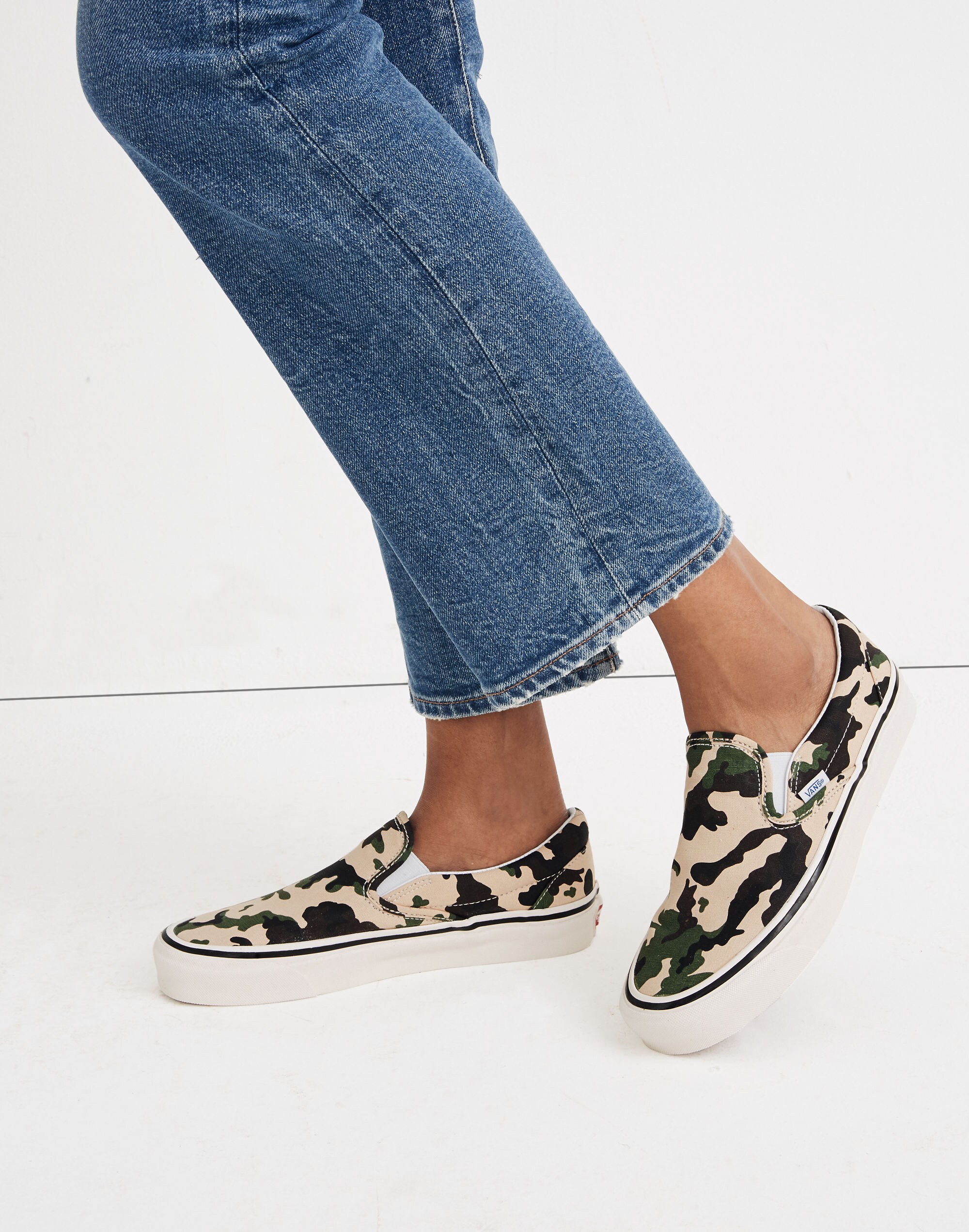 Vans&reg; Unisex Classic Slip-On 98 DX Sneakers in Camo