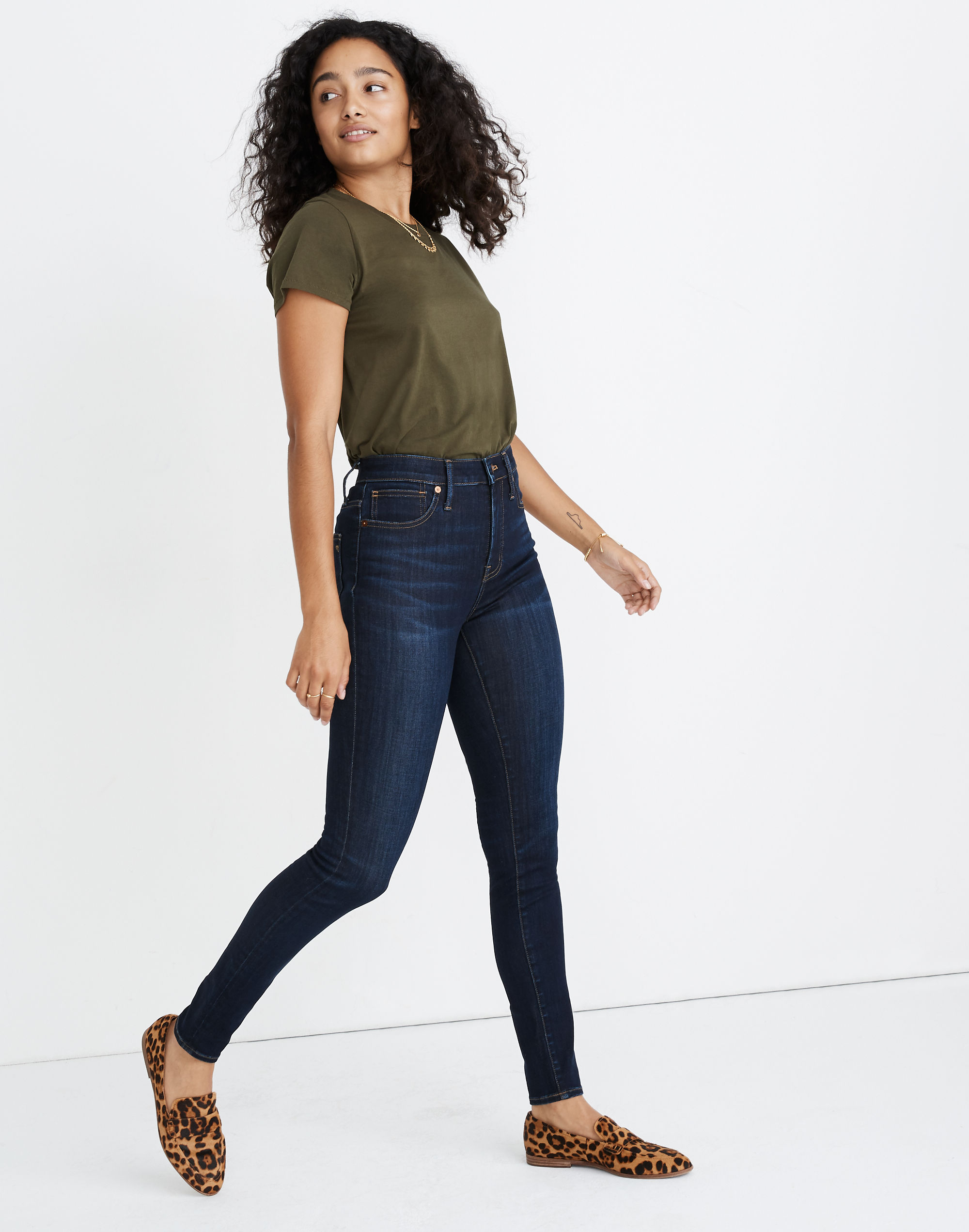 Curvy High-Rise Skinny Jeans in Larkspur Wash: TENCEL&trade; Denim Edition