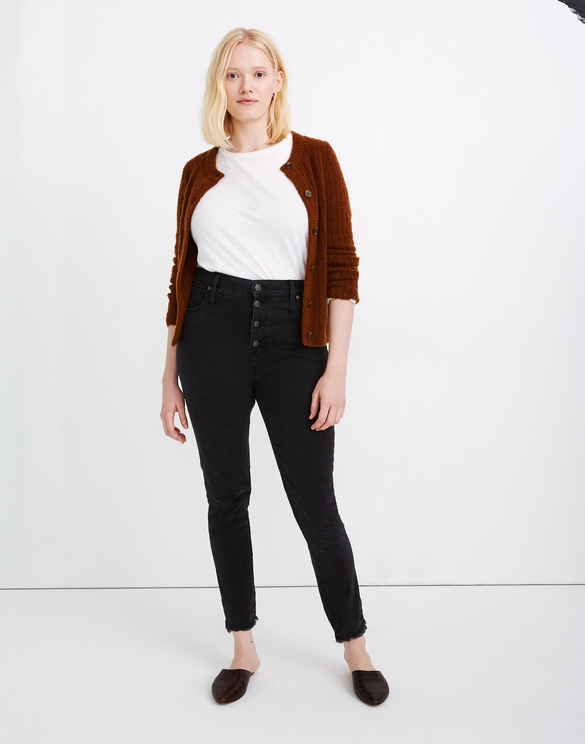 Curvy High-Rise Skinny Jeans in Berkeley Wash: Button-Front Edition