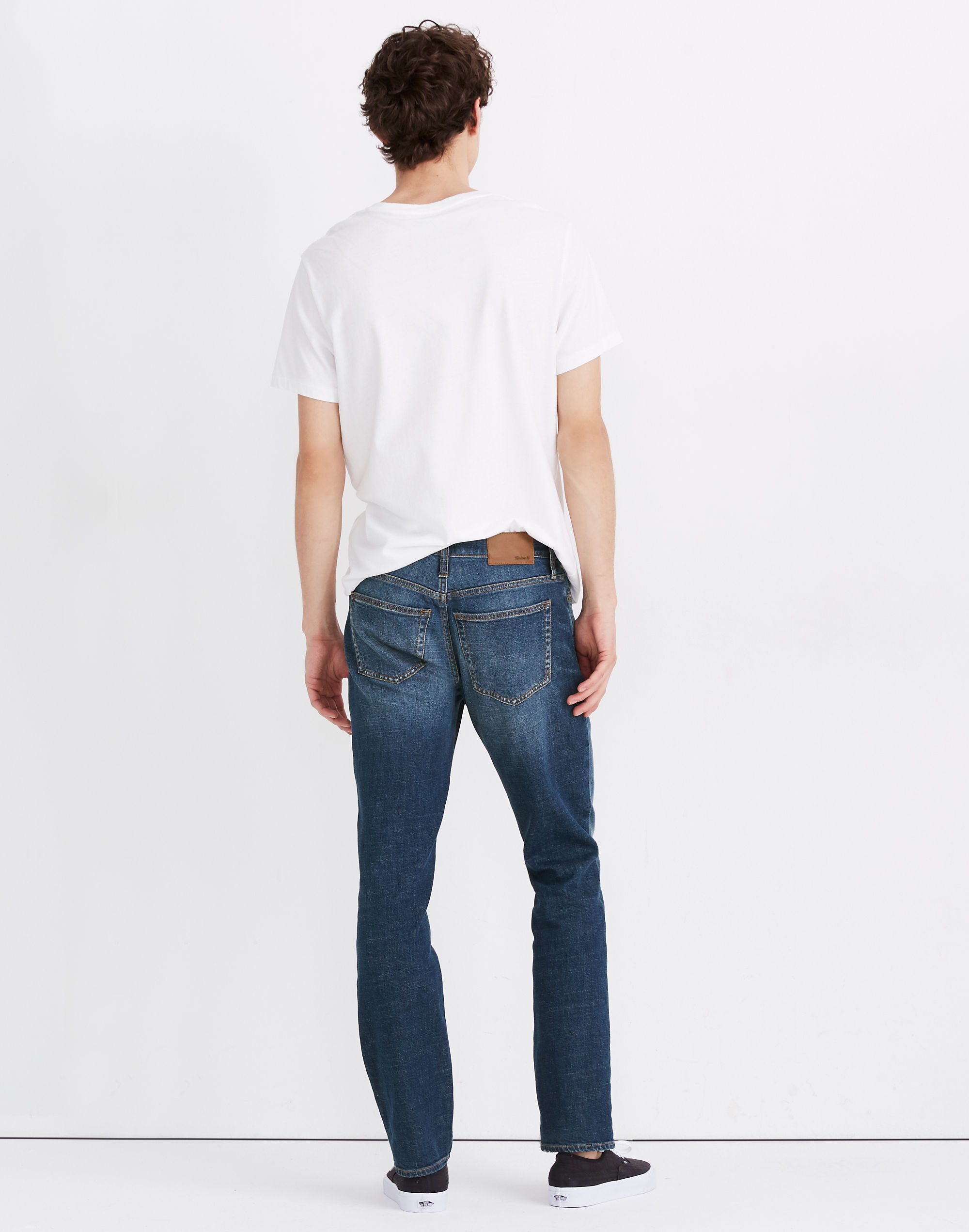 Straight Everyday Flex Jeans in Ladoga Wash