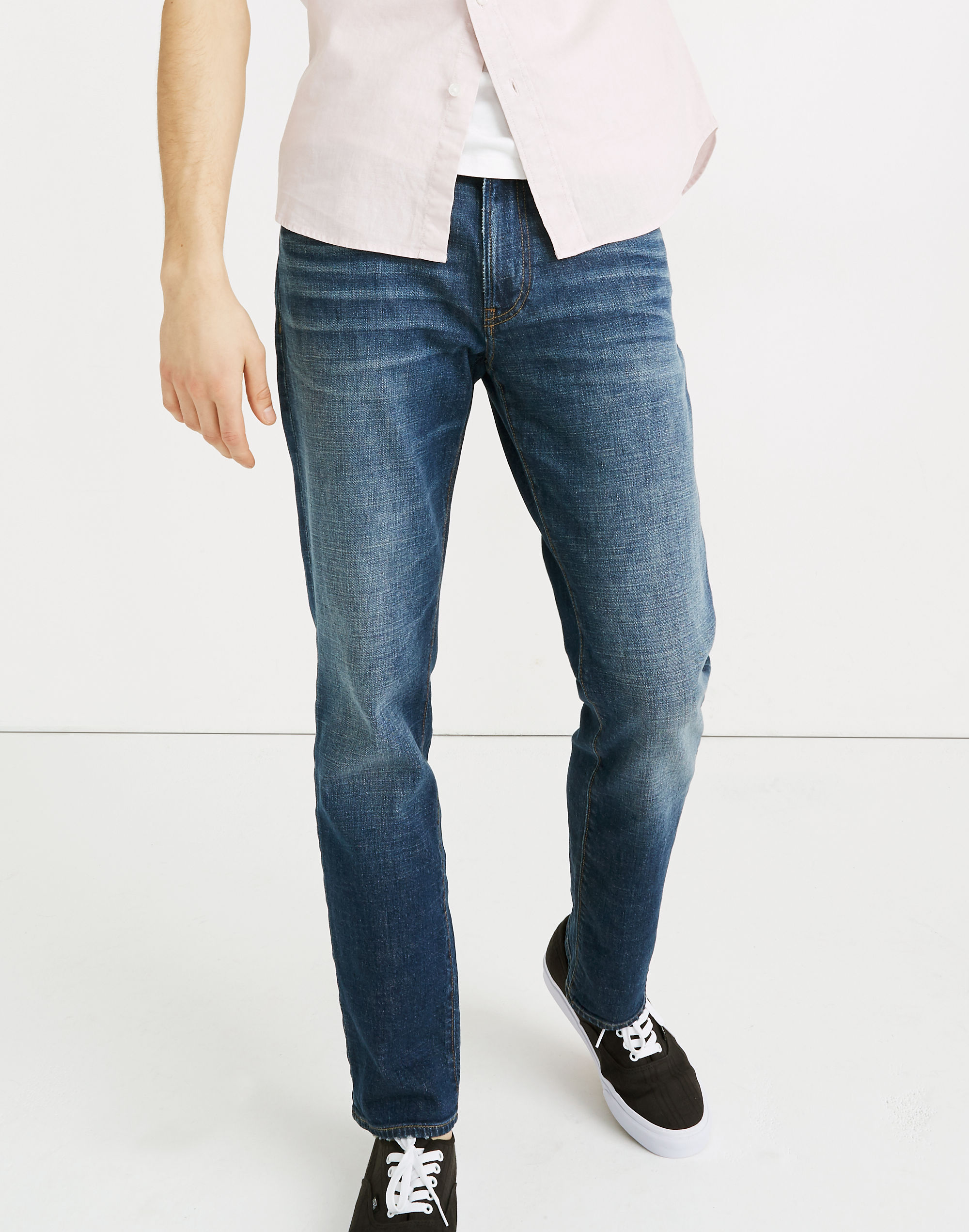 Straight Everyday Flex Jeans in Ladoga Wash