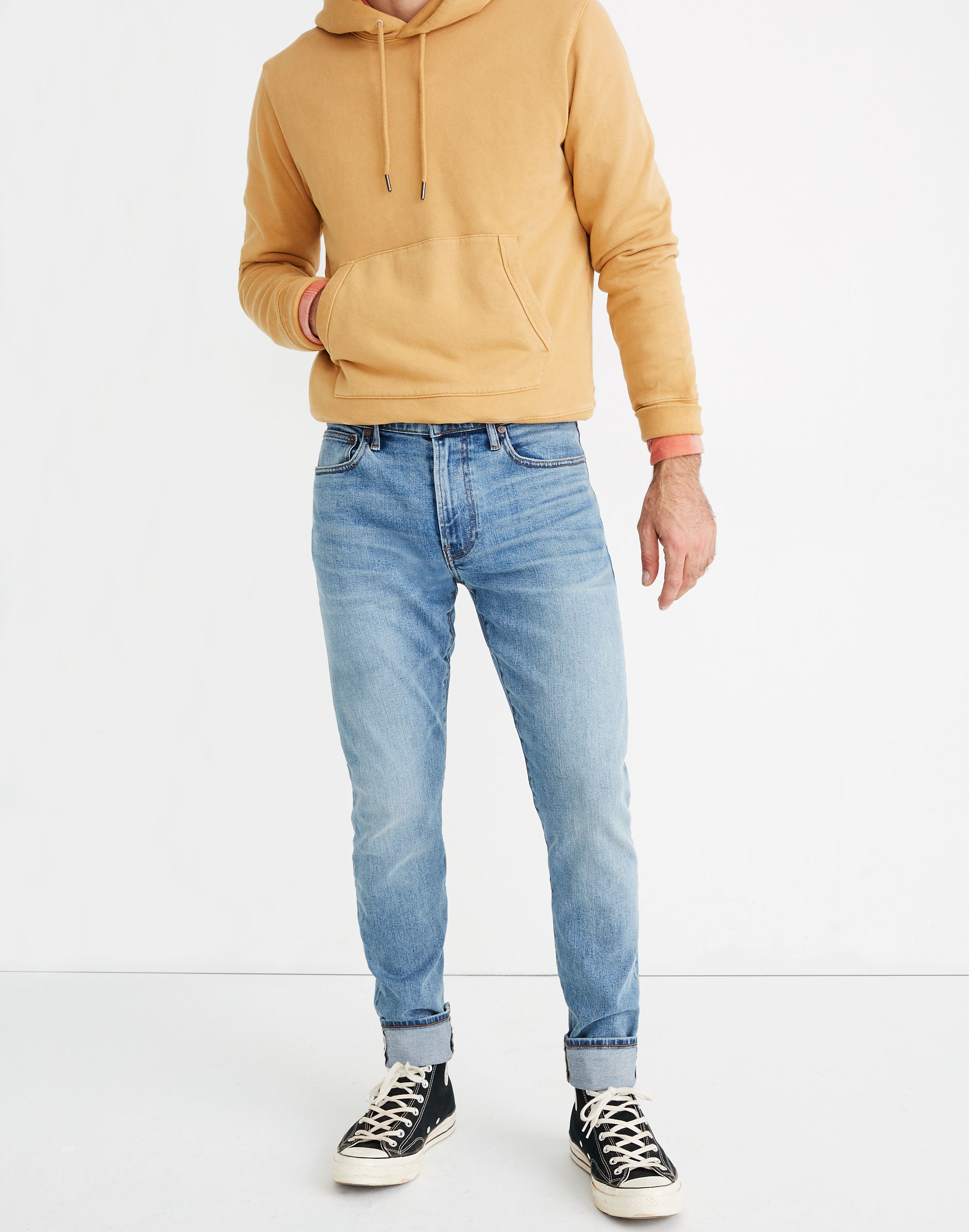 Selvedge Slim Authentic Flex Jeans in Darrington Wash