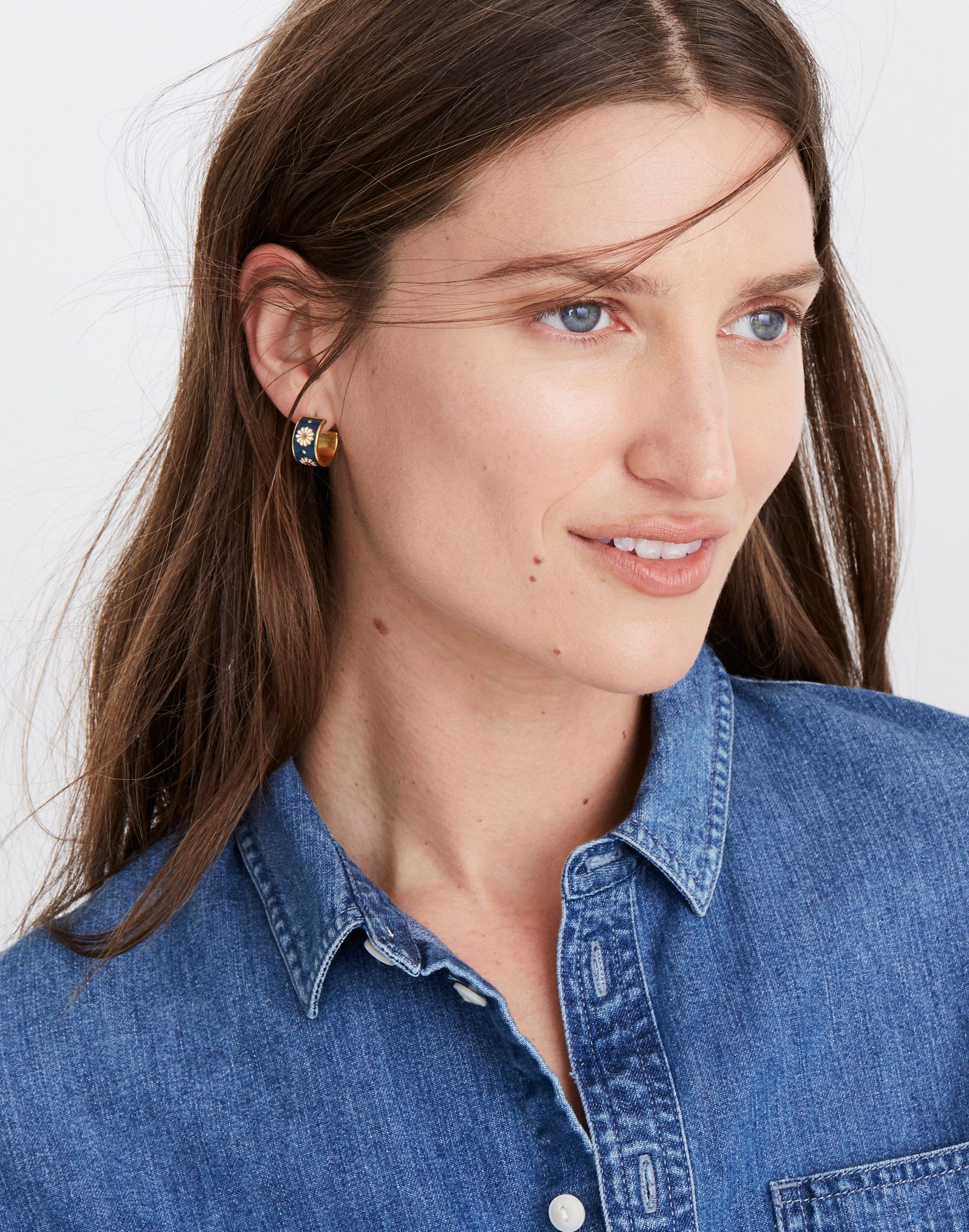 Daisy Delight Enamel Small Hoop Earrings