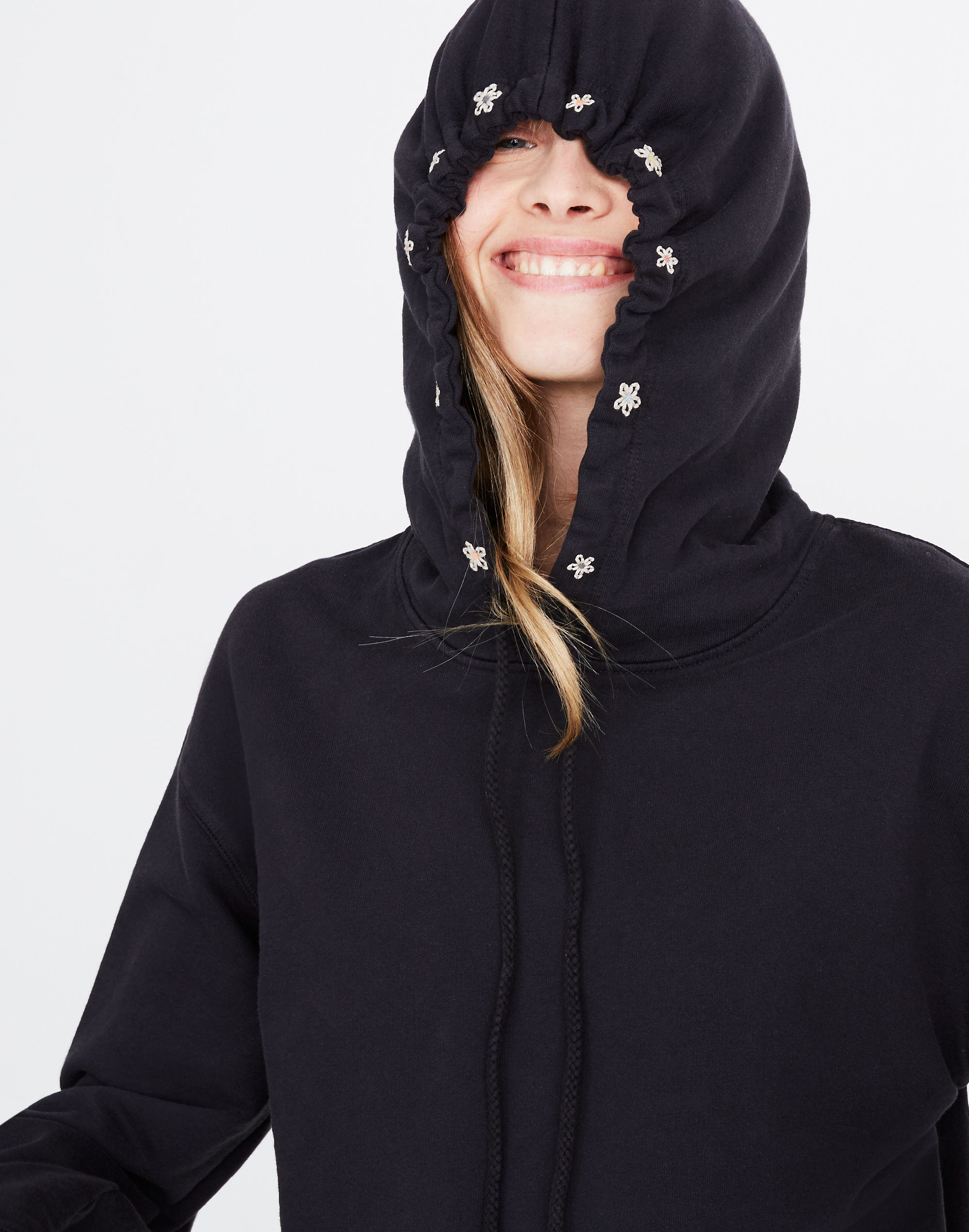 Rivet &amp; Thread Daisy Embroidered Hoodie Crop Sweatshirt