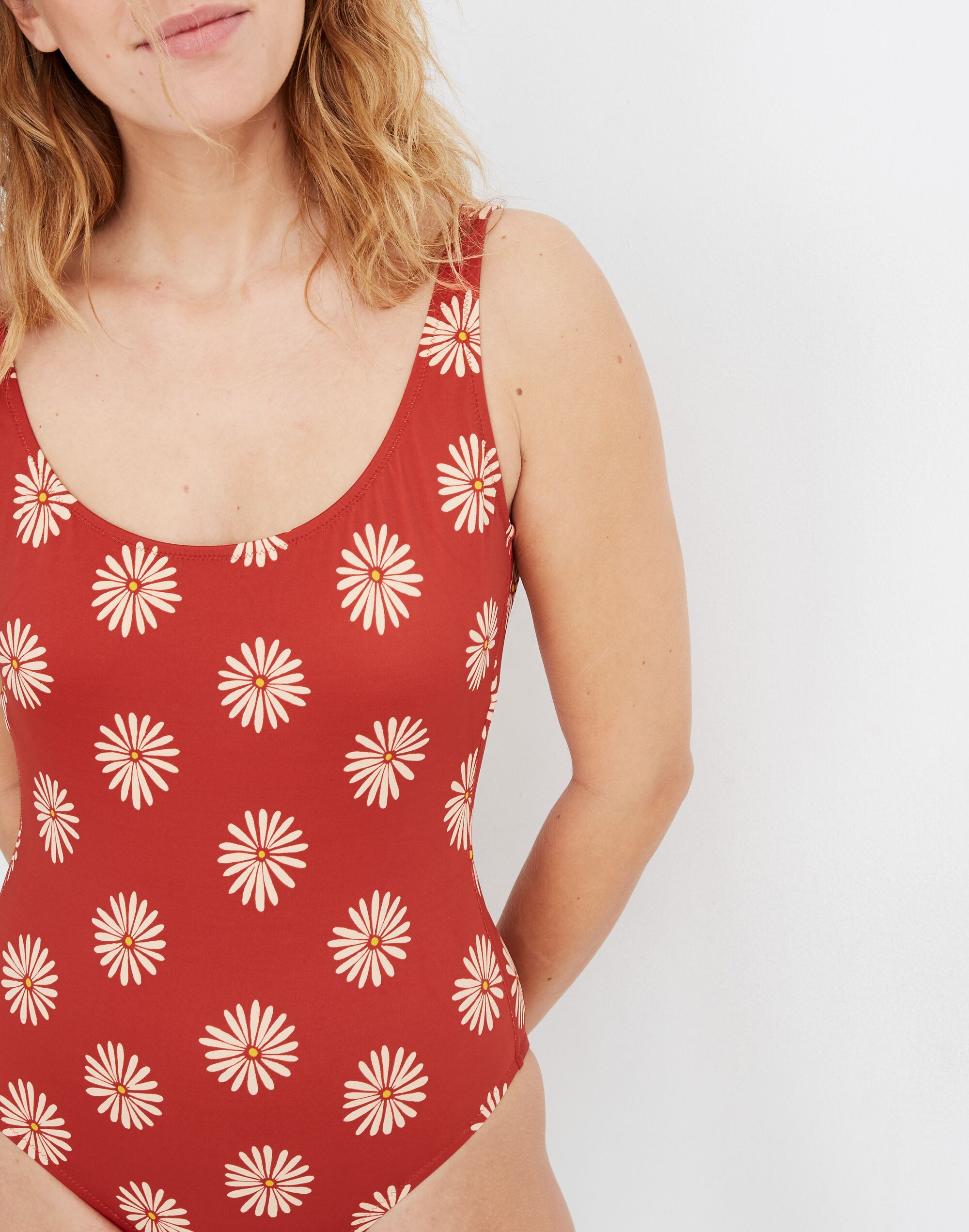 Madewell Second Wave Tank One-Piece Swimsuit in Daisy Daydream