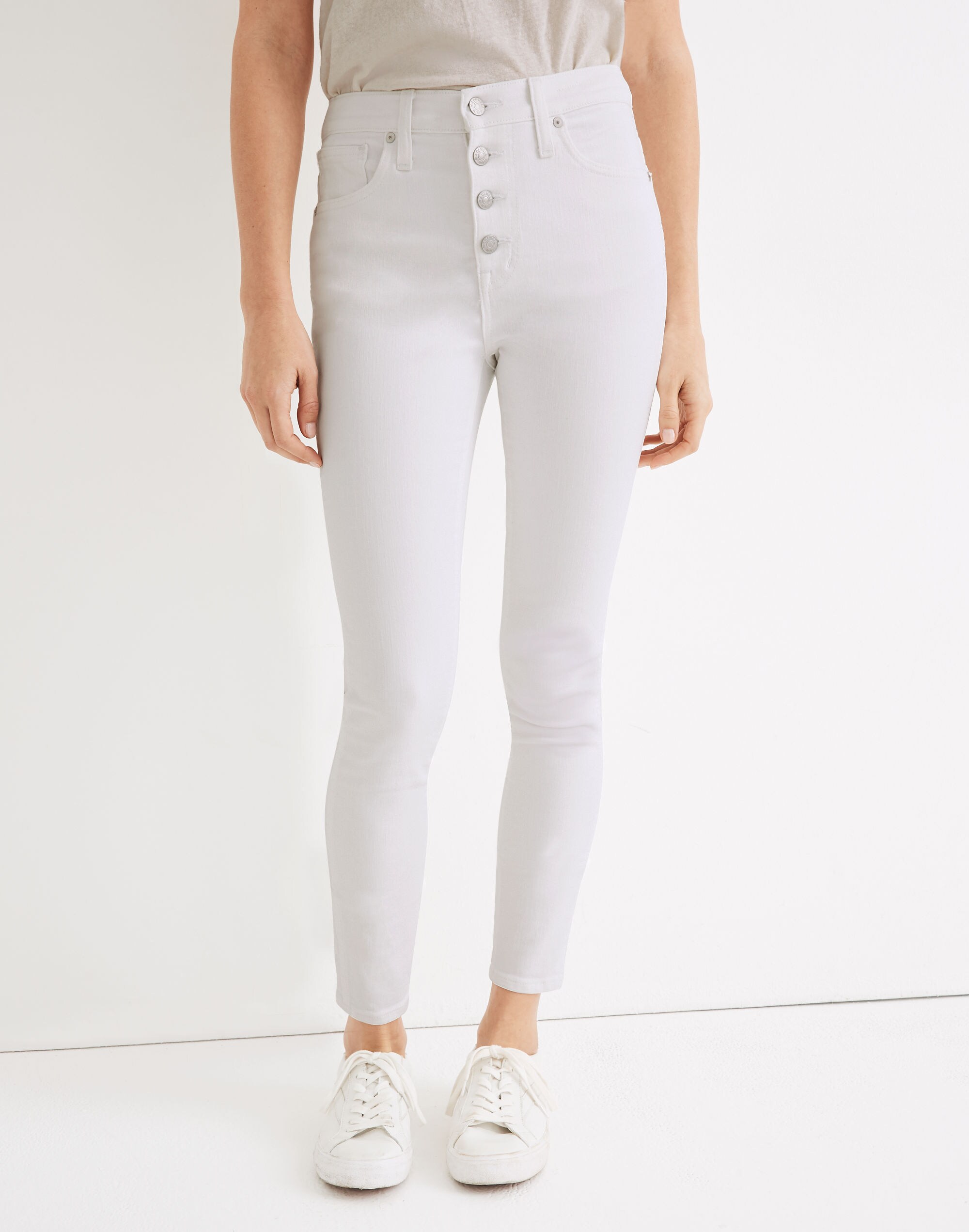10" High-Rise Skinny Crop Jeans in Pure White: Button-Front Edition