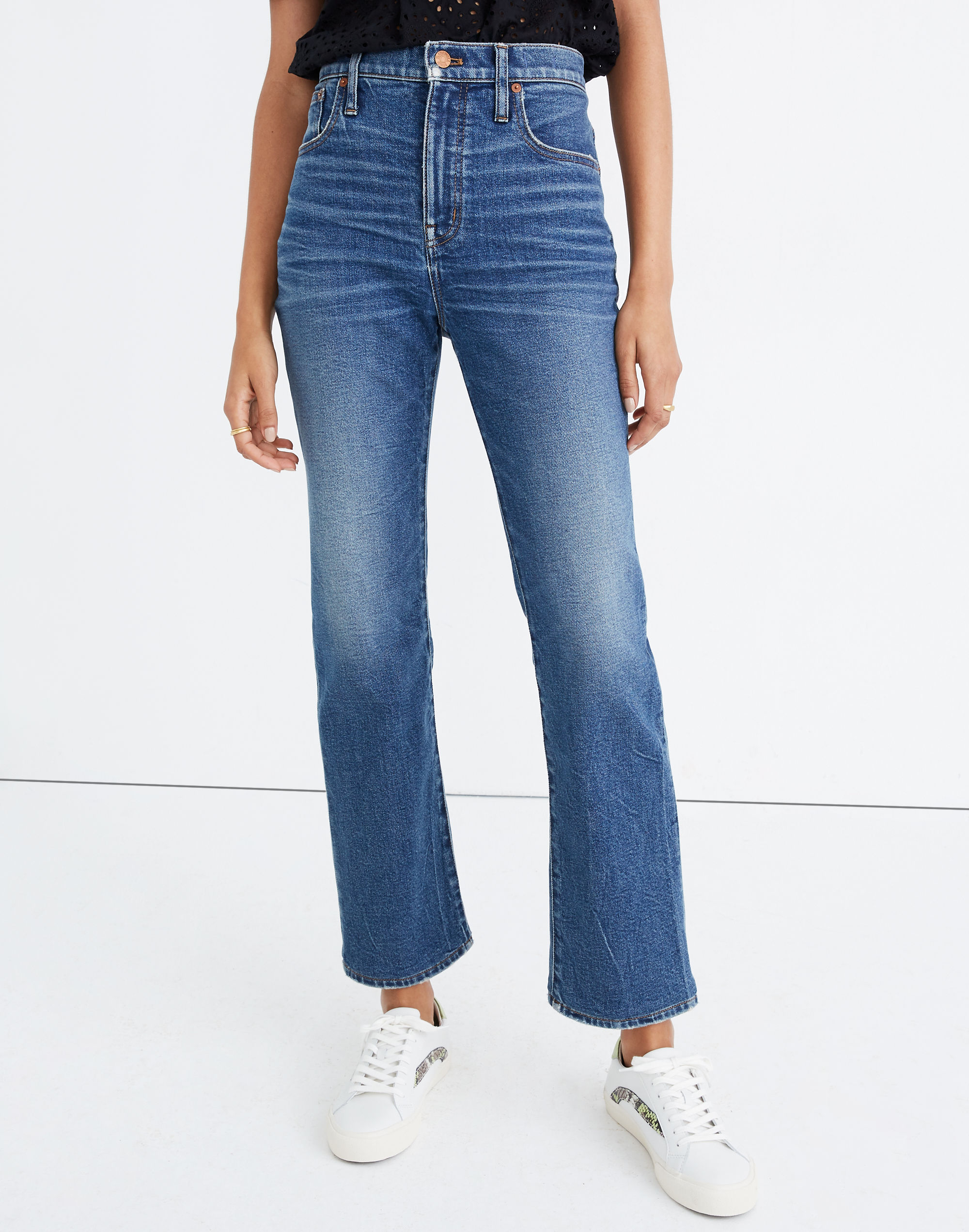 Petite Slim Demi-Boot Jeans in Sundale Wash