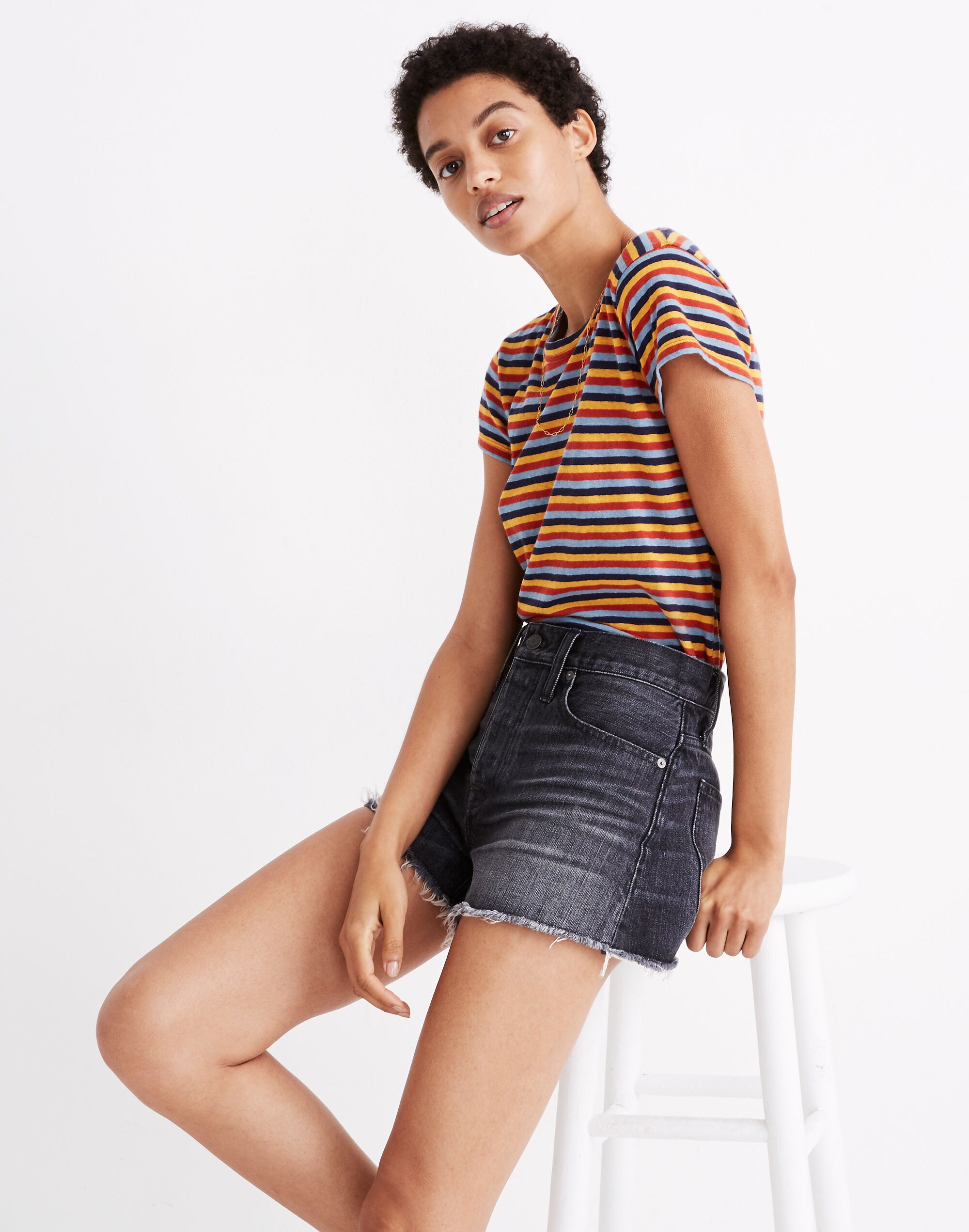 Relaxed Denim Shorts in Calverley Wash