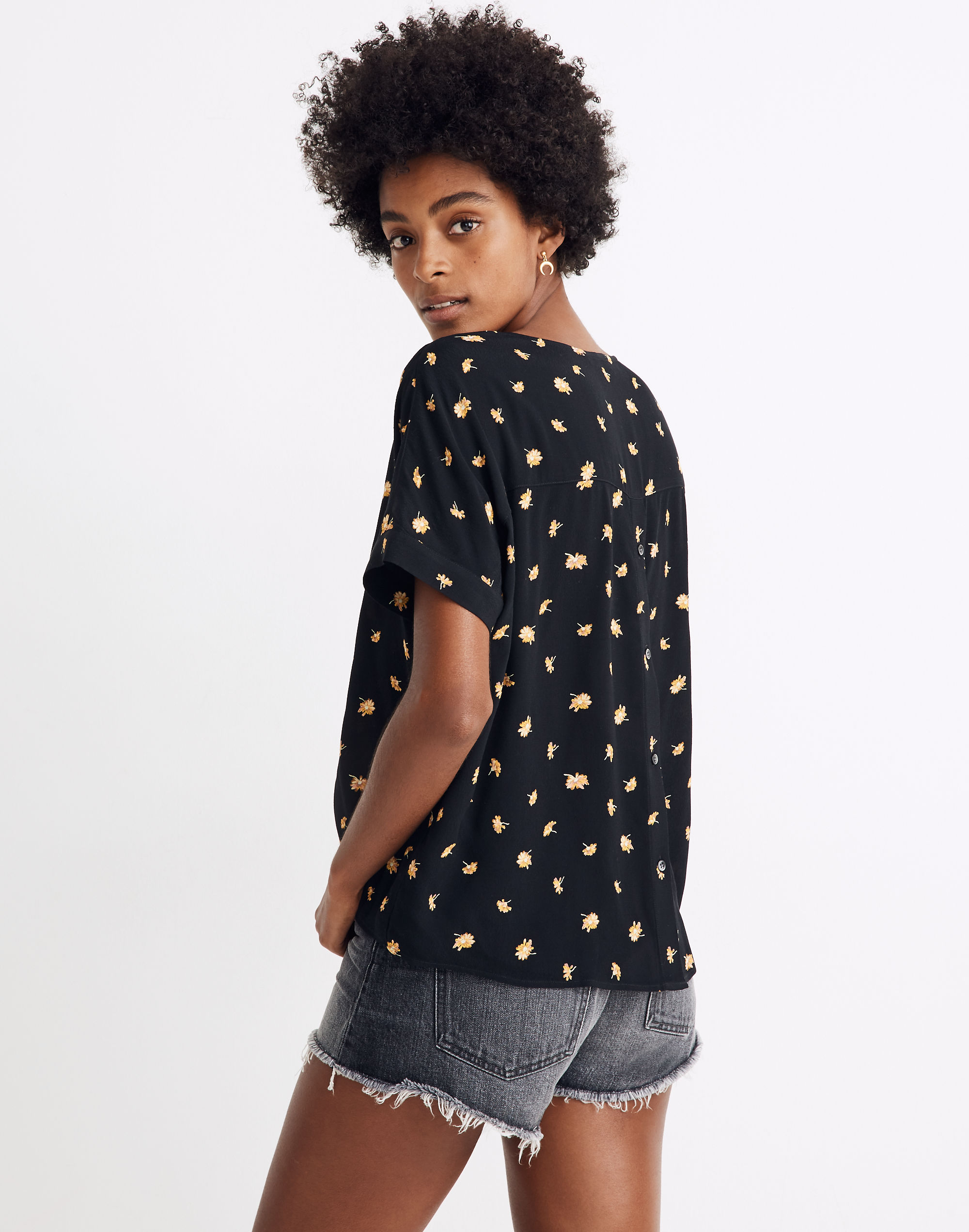 Drapey V-Neck Button-Back Top in French Daisies