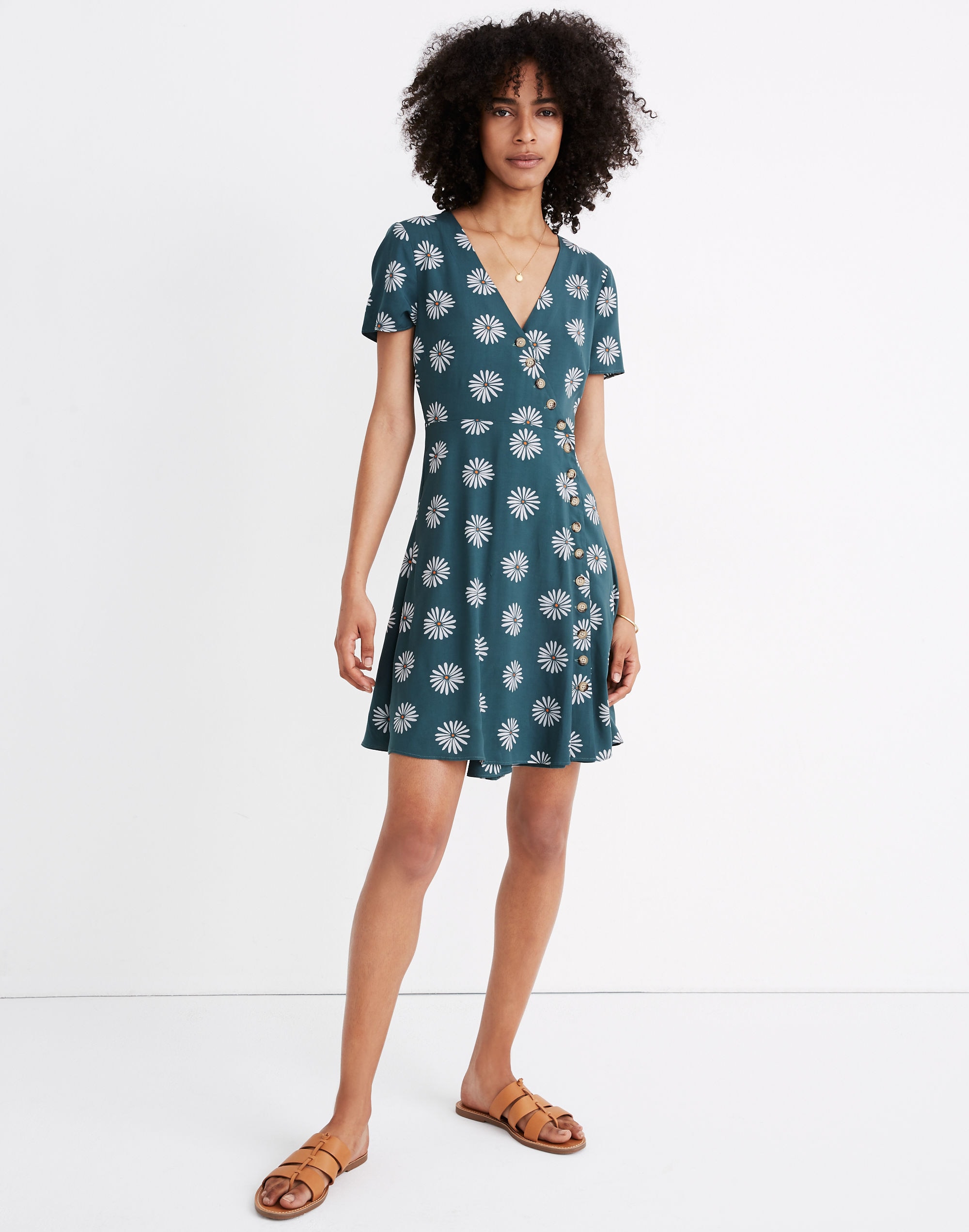 button-wrap dress in daisy daydream