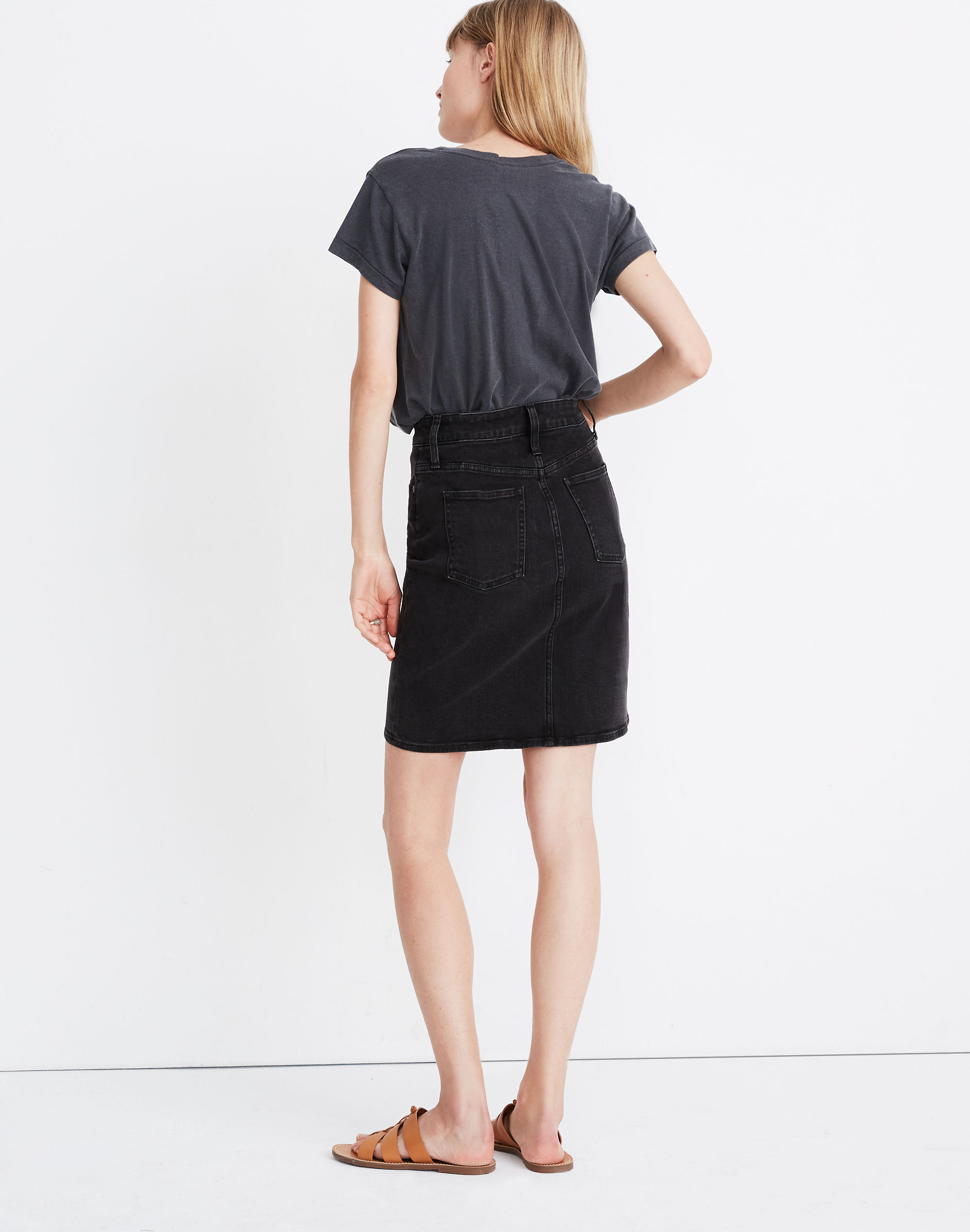 Stretch Denim Pegged Skirt in Lunar Wash