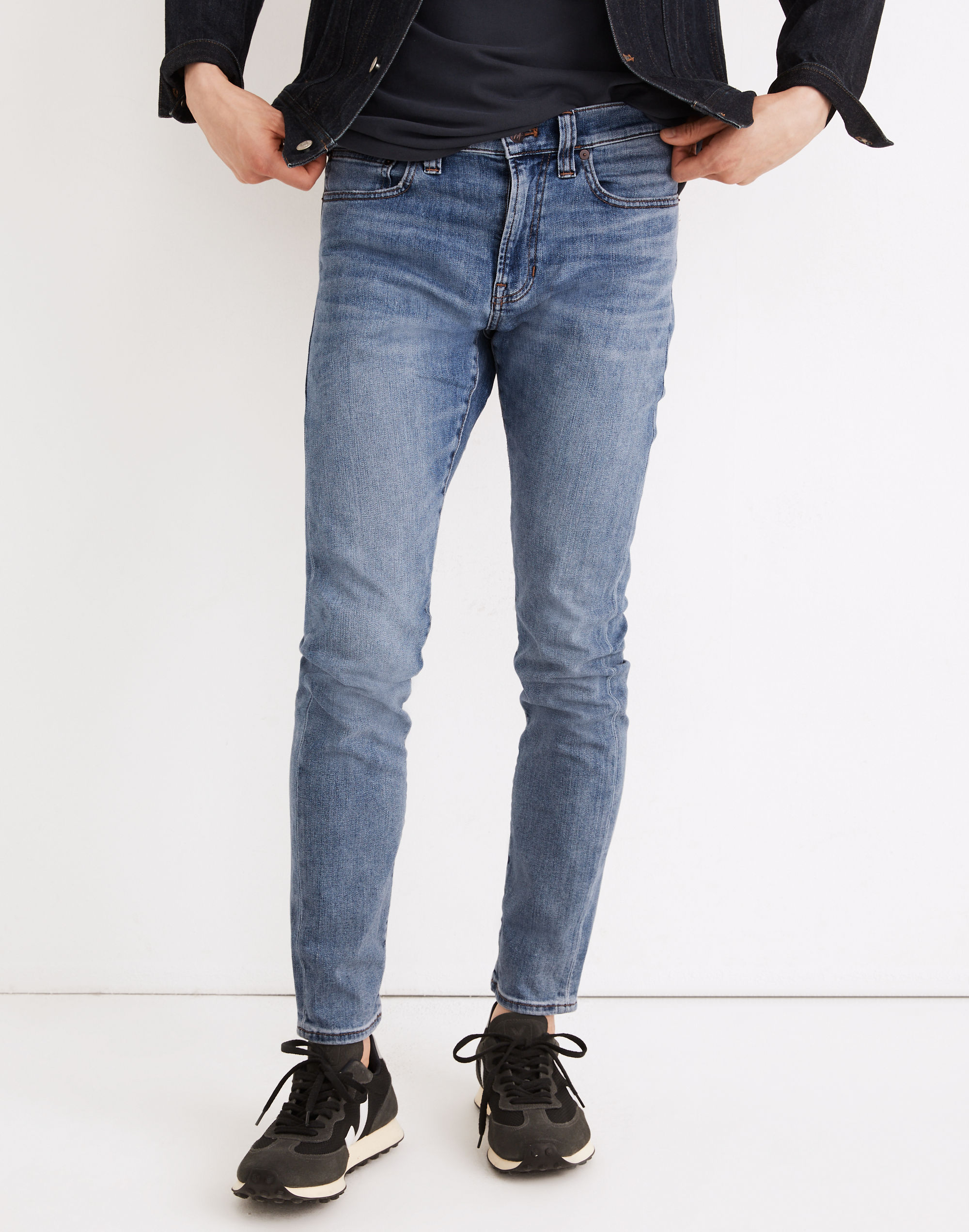 Skinny Authentic Flex Jeans in Assembly Wash