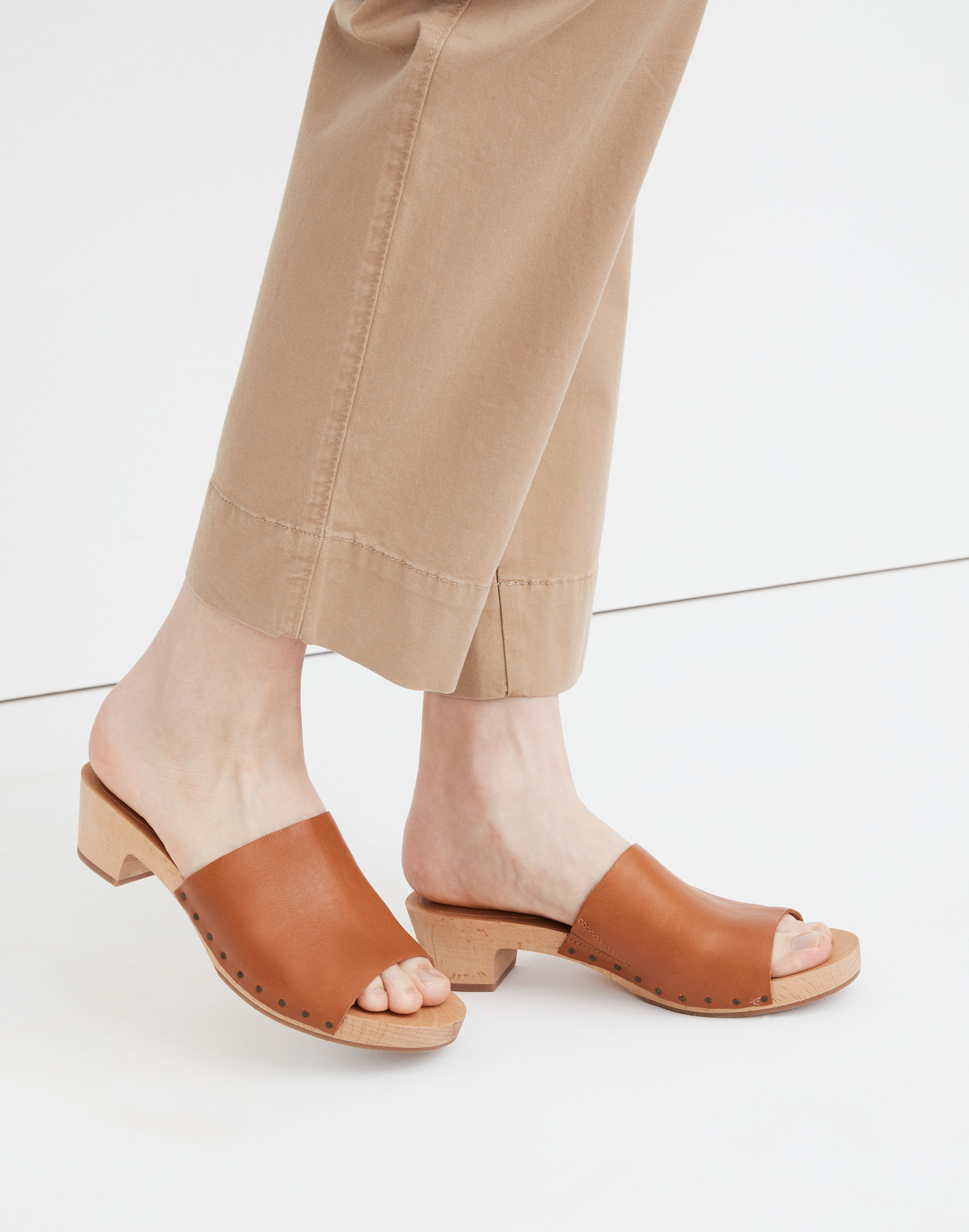 The Evelyn Slide Clog