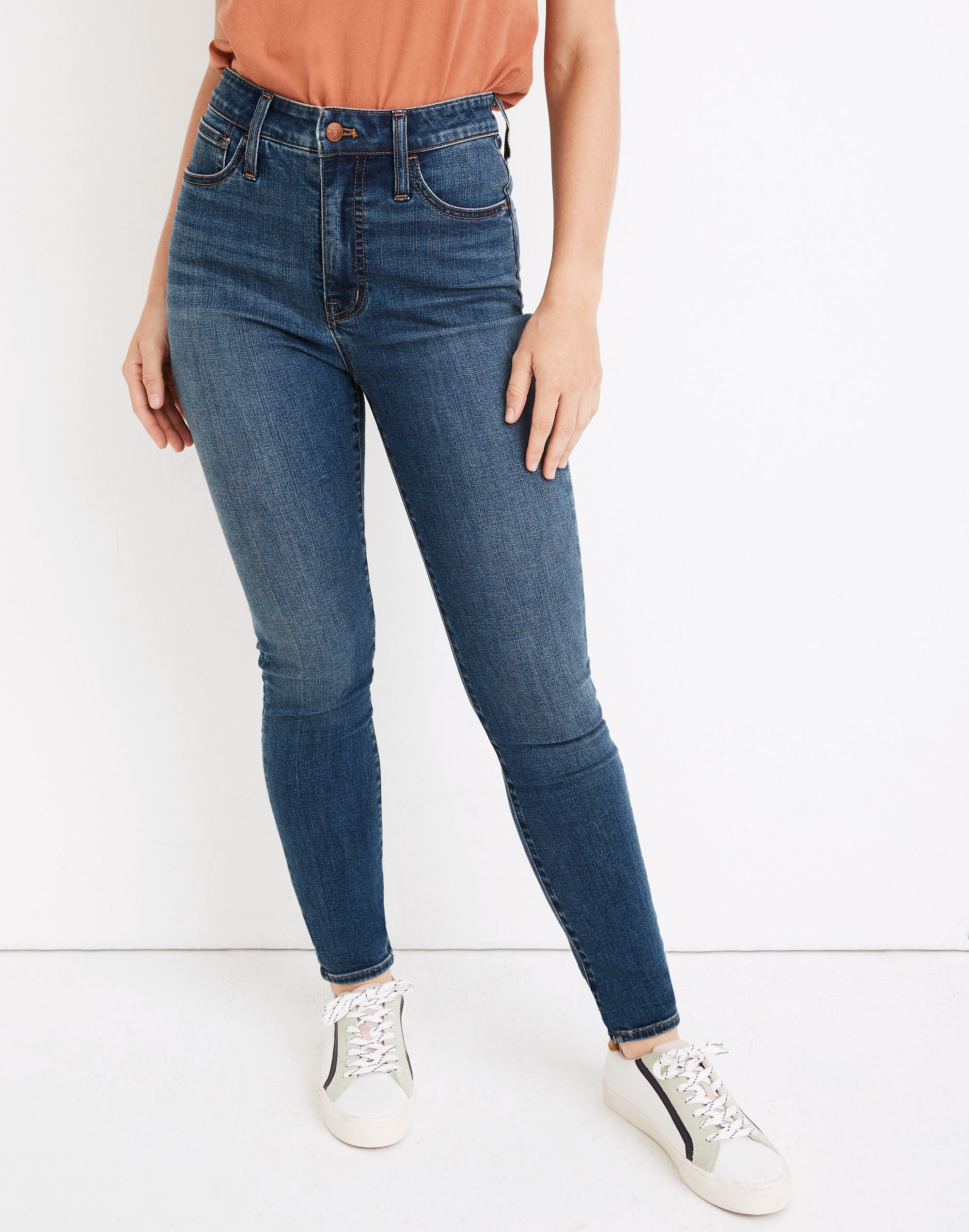 Petite Curvy Roadtripper Jeggings in Lovey Wash