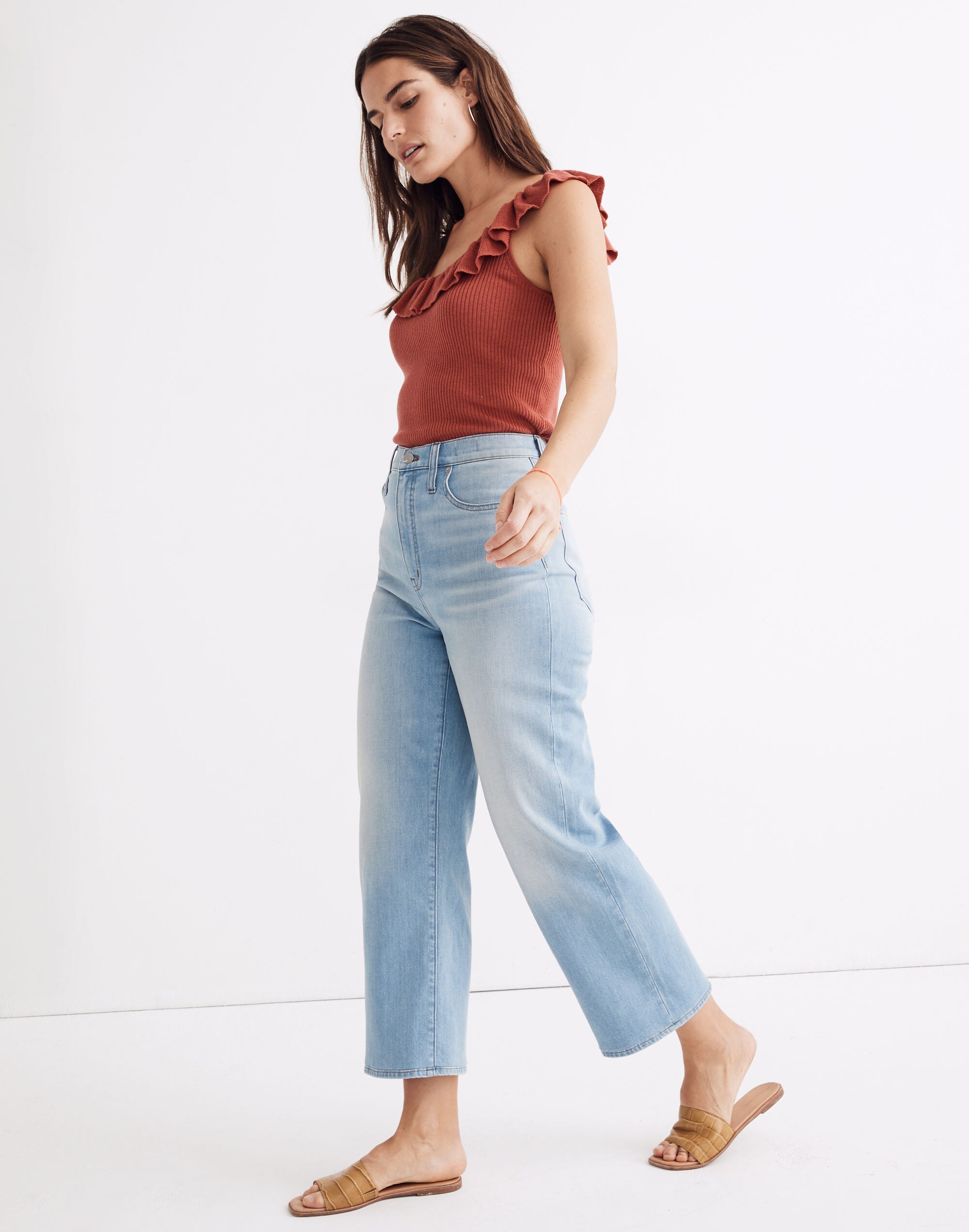 Slim Wide-Leg Jeans in Eastwick Wash