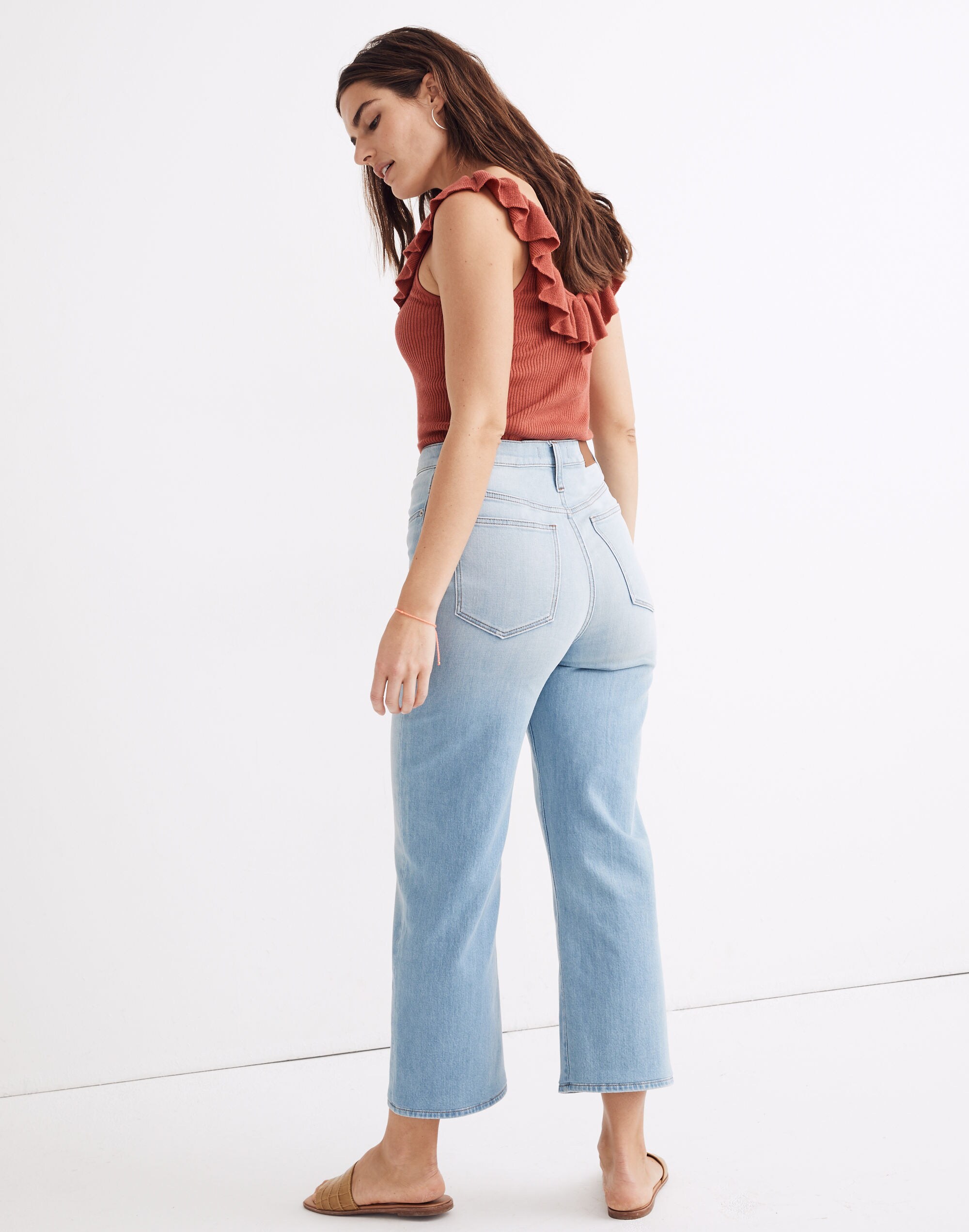 Slim Wide-Leg Jeans in Eastwick Wash
