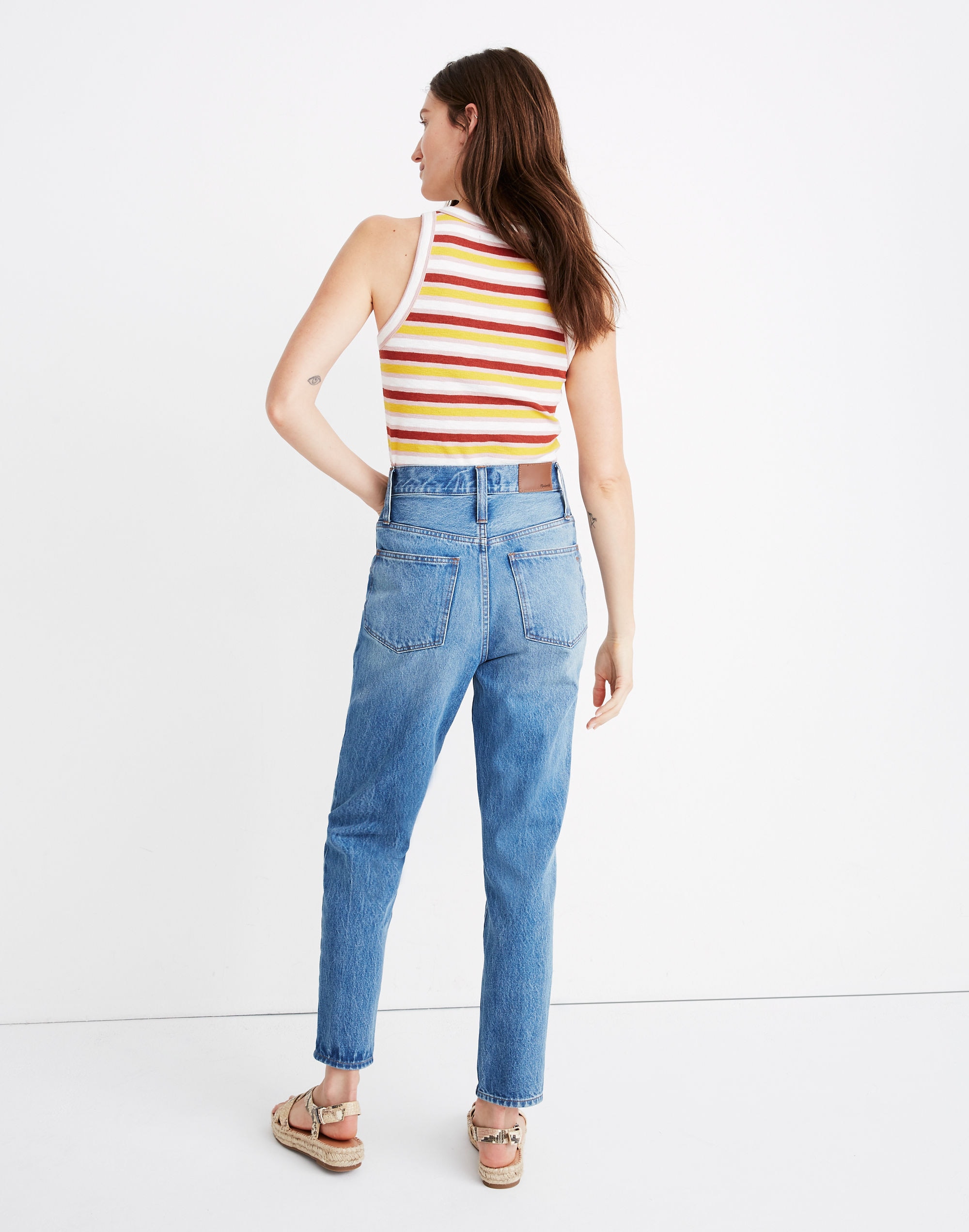 The Highest-Rise Momjean in Glencoe Wash